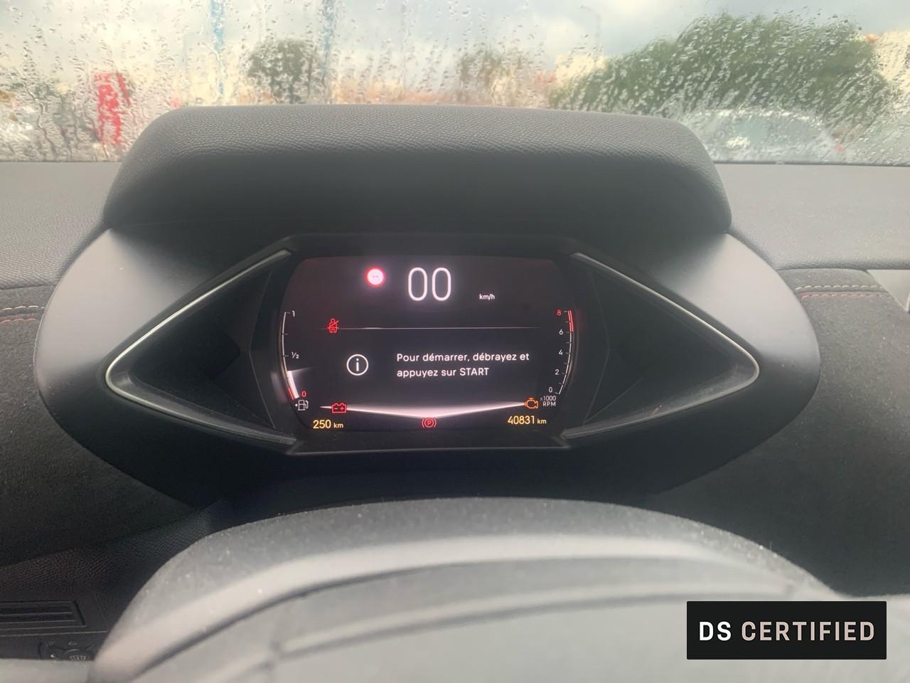 DS DS DS 3 Occasion Noir Essence sans plomb 2024