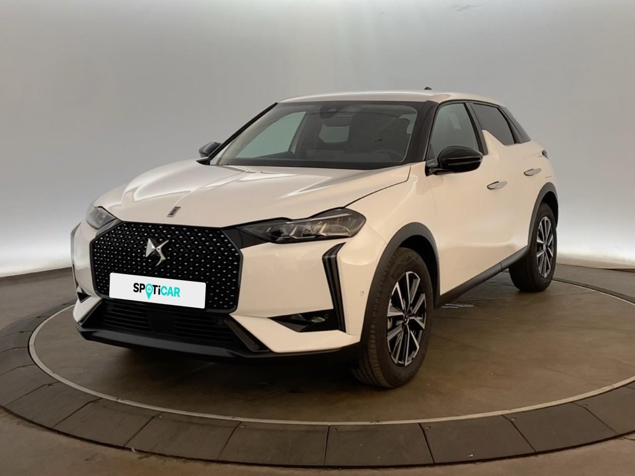 DS DS DS 3 Occasion Blanc Essence sans plomb 2025