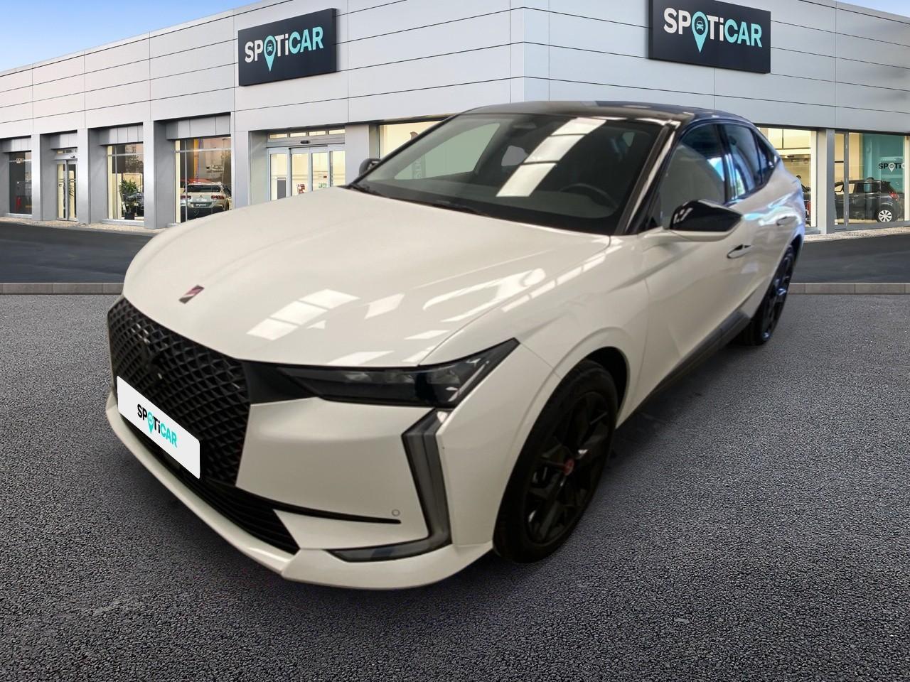 DS DS DS 4 Occasion Blanc Essence / Courant électrique 2024
