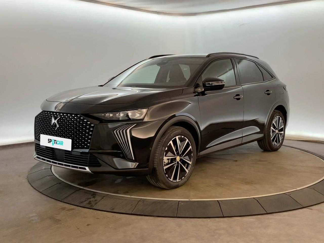 DS DS DS 7 CROSSBACK Occasion Noir Essence / Courant électrique 2024