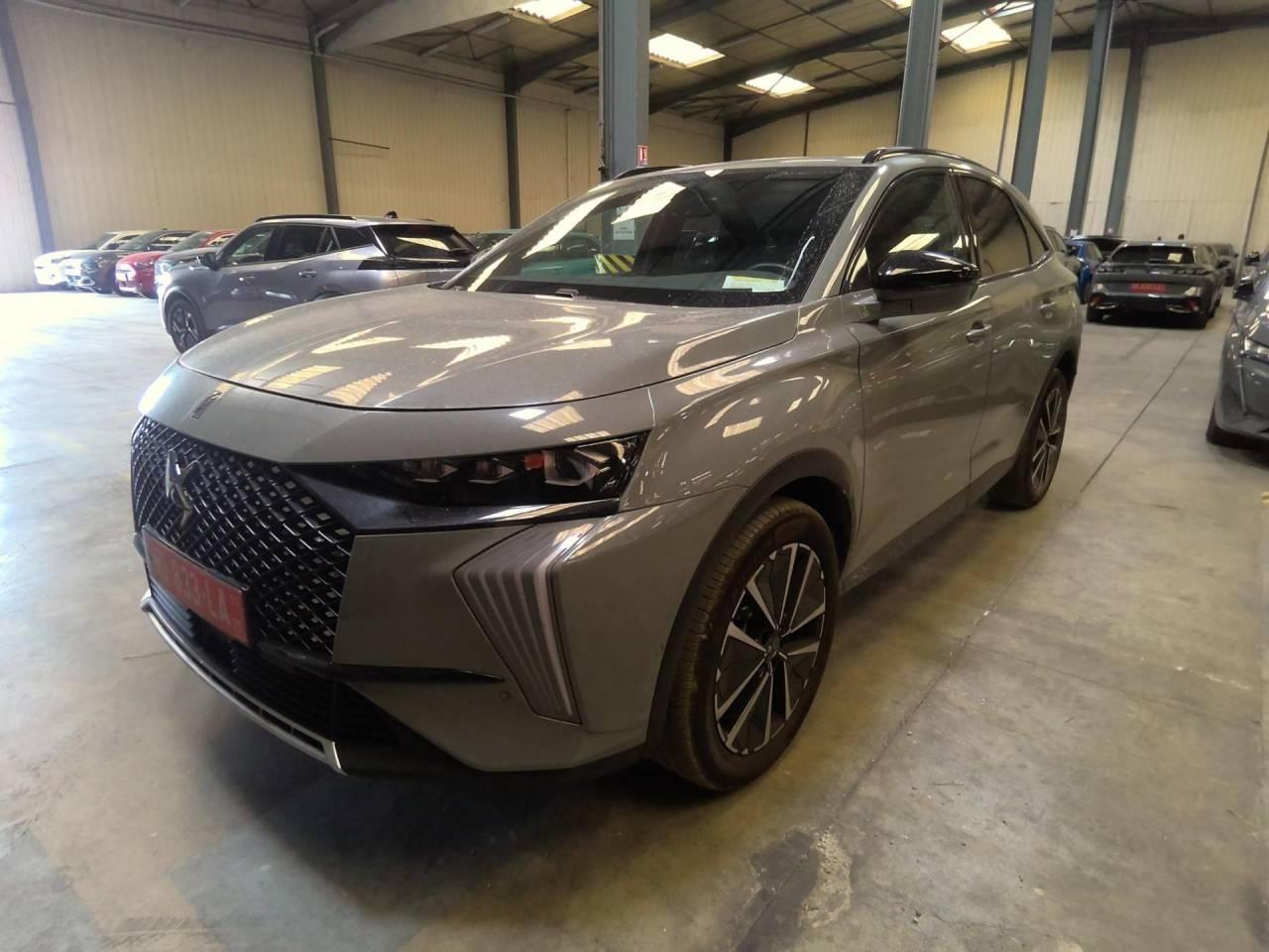 DS DS DS 7 CROSSBACK Occasion Gris Essence / Courant électrique 2024