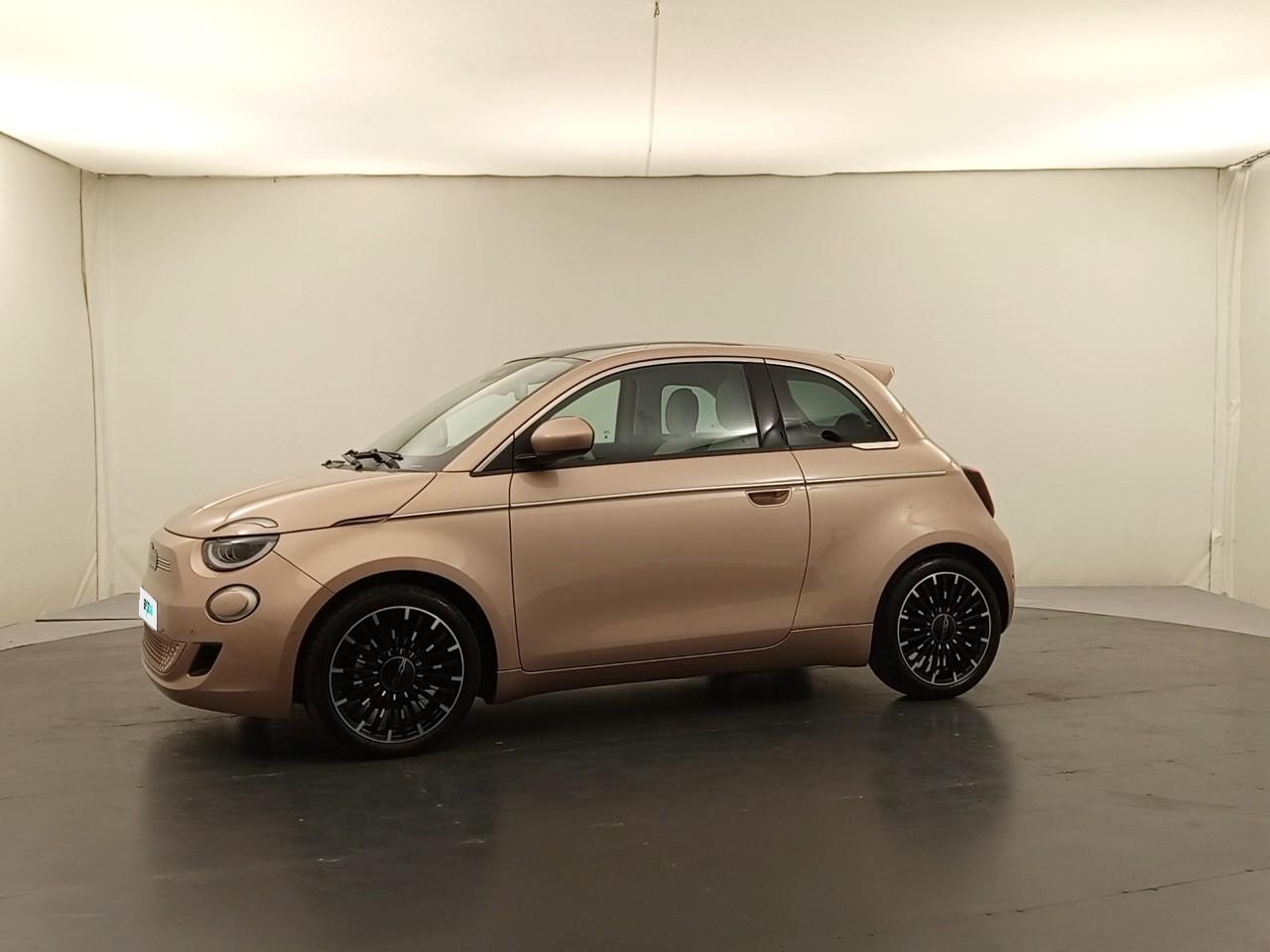FIAT FIAT 500 Occasion Rose Courant électrique 2023