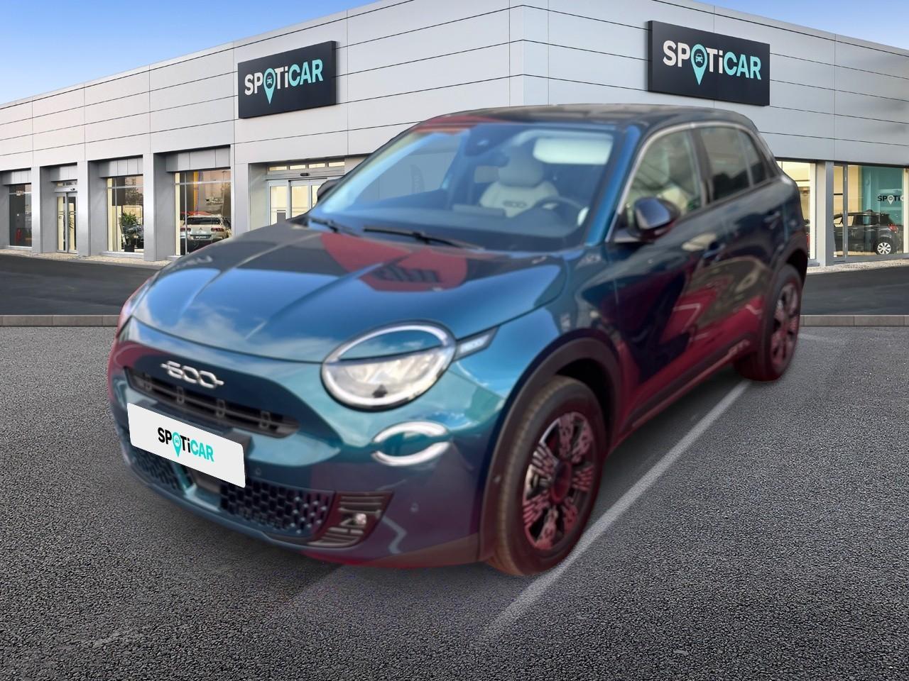 FIAT FIAT 600 Occasion Bleu Essence sans plomb 2025