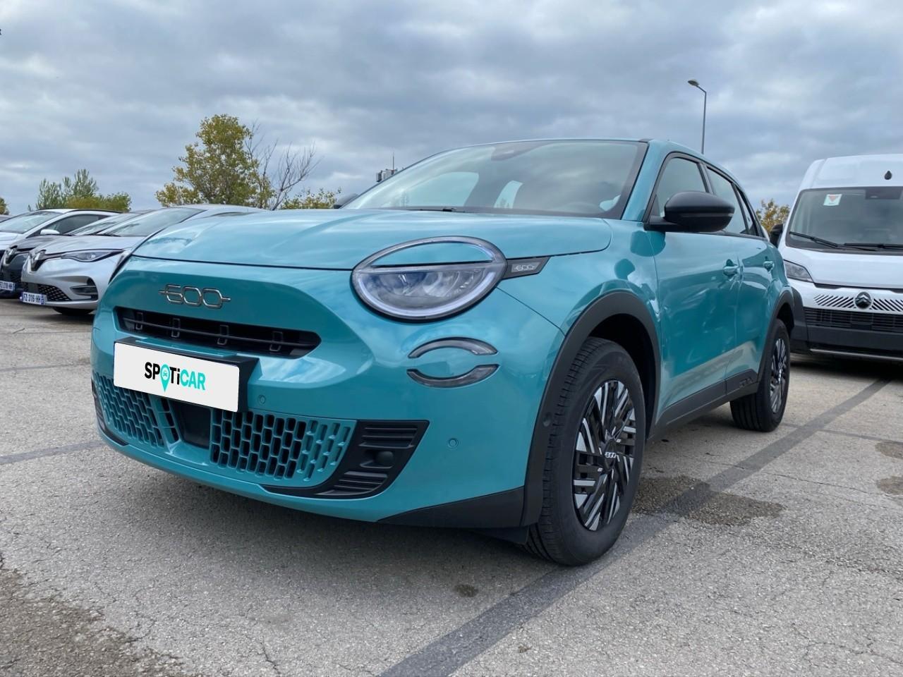 FIAT FIAT 600 Occasion Vert Essence sans plomb 2024