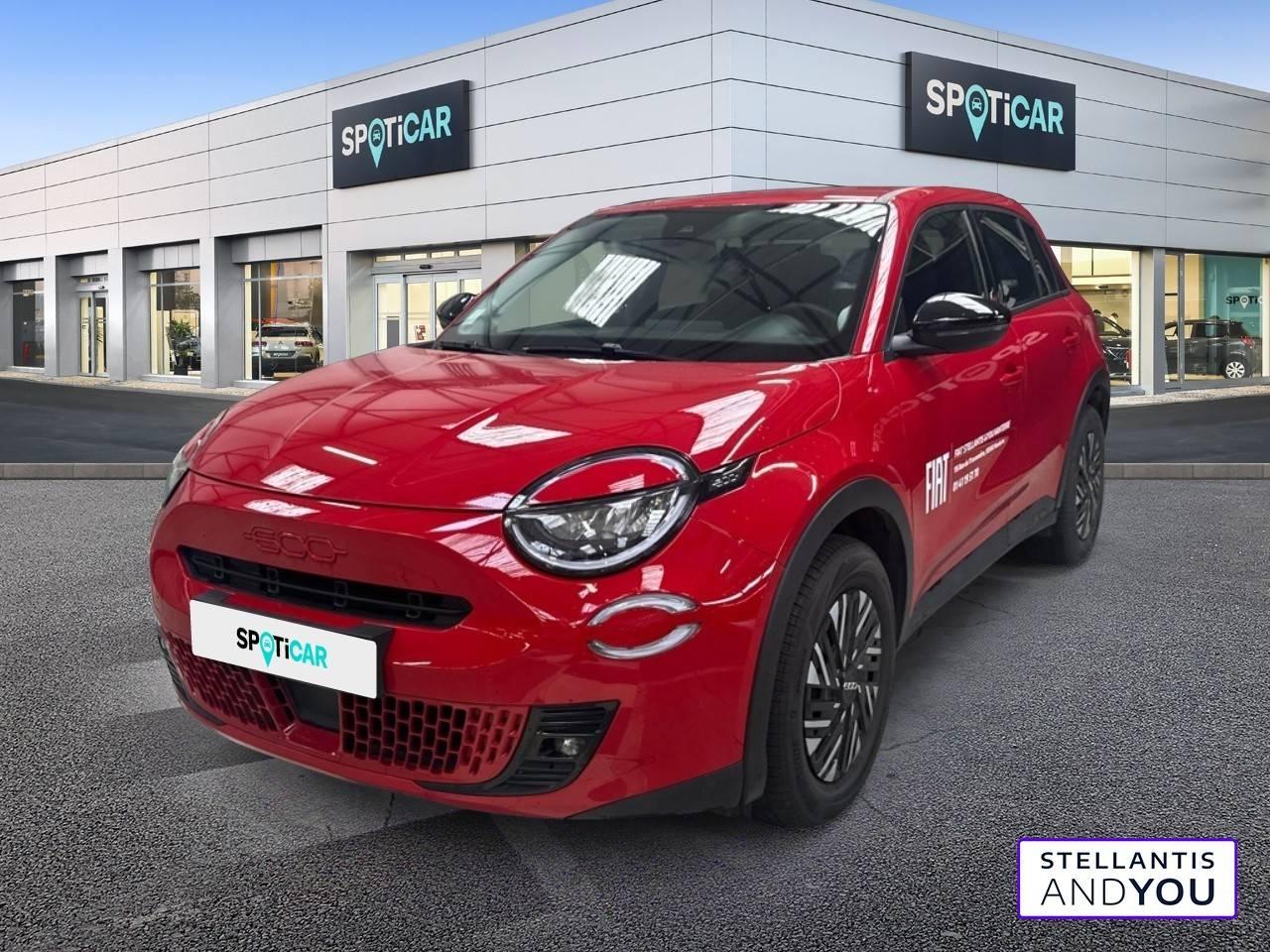 FIAT FIAT 600 Occasion Rouge Courant électrique 2023