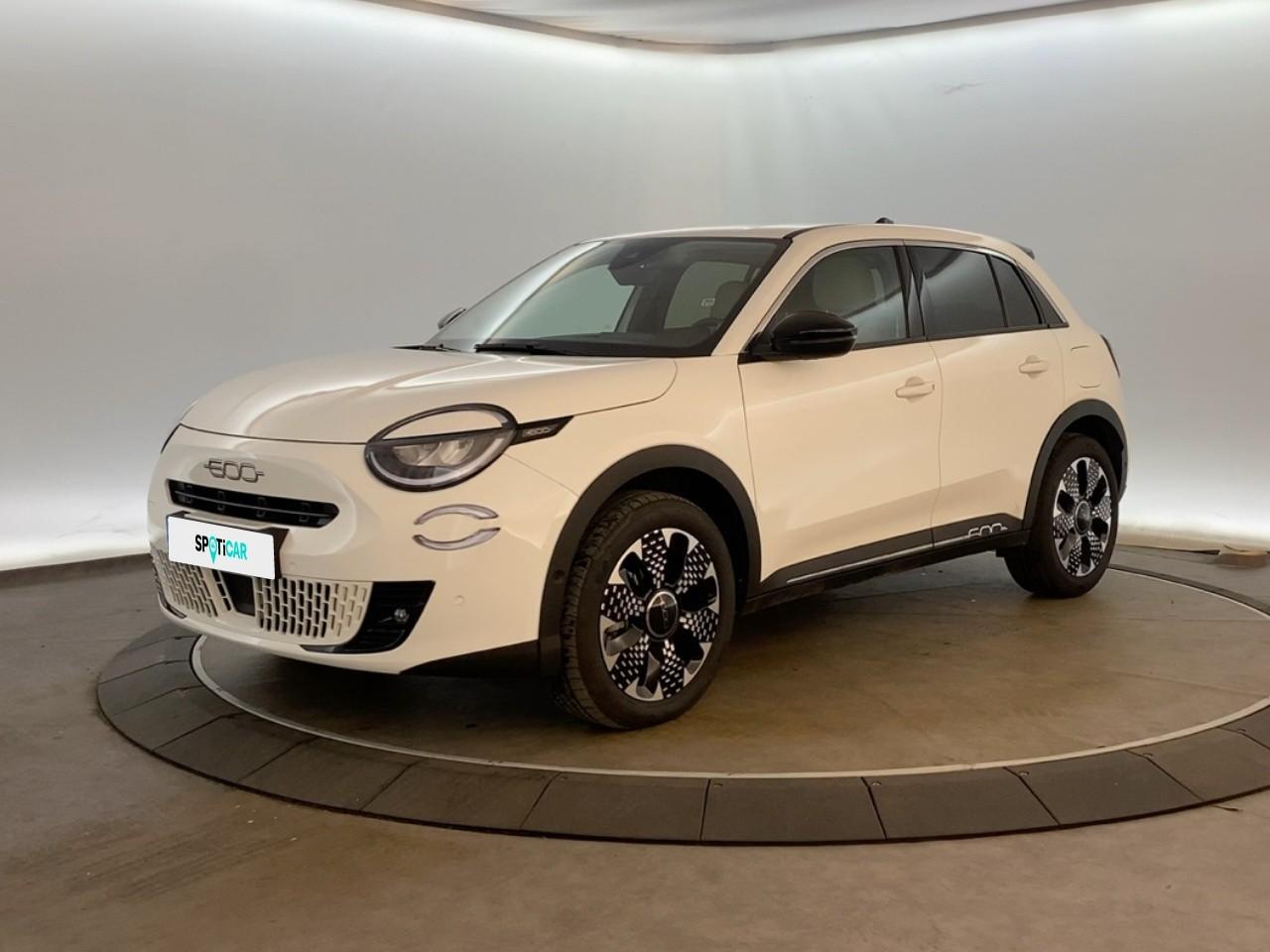 FIAT FIAT 600 Occasion Ice White Essence sans plomb 2024