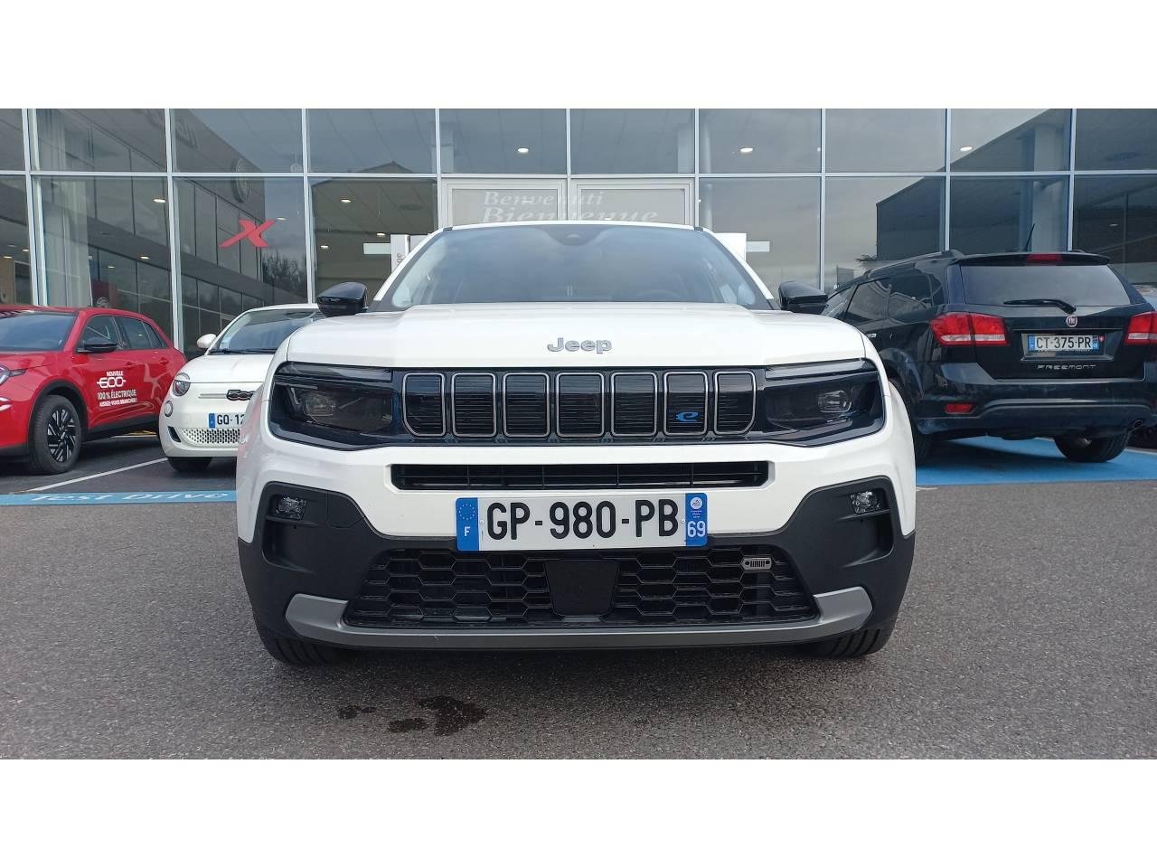 JEEP JEEP AVENGER Occasion Blanc Courant électrique 2023