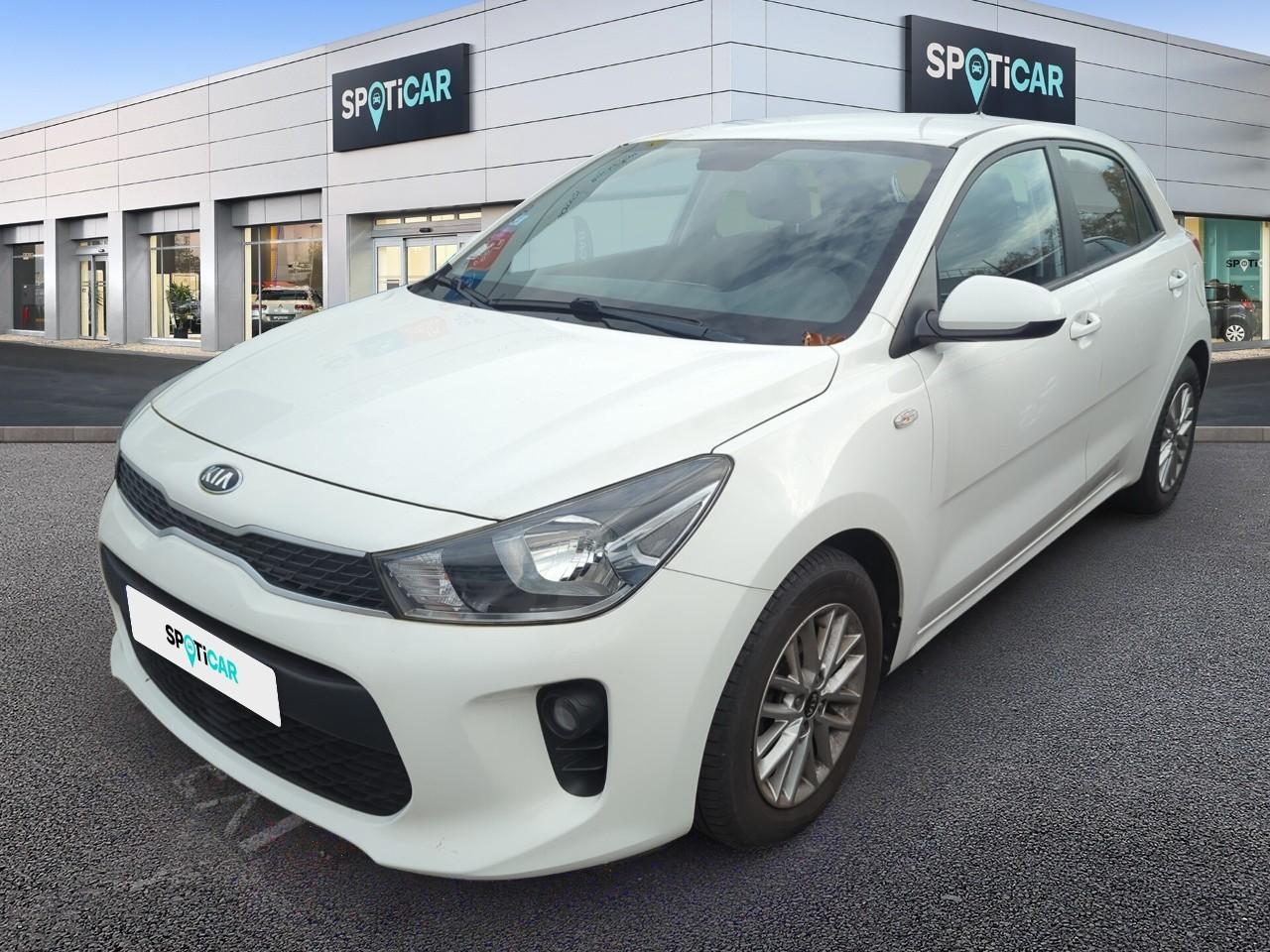 KIA KIA RIO Occasion Blanc Essence sans plomb 2019