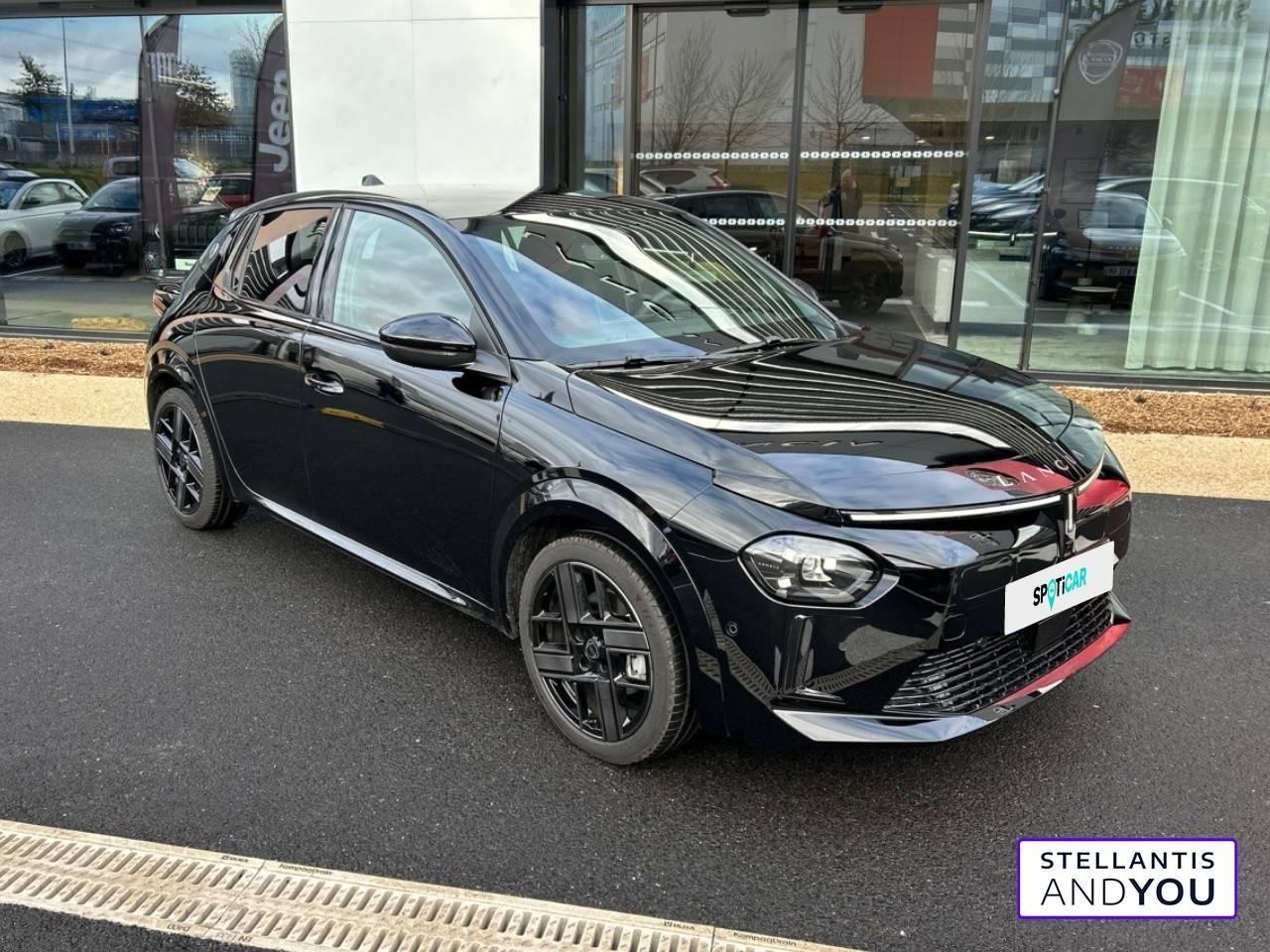 LANCIA LANCIA YPSILON Occasion Noir Courant électrique 2024