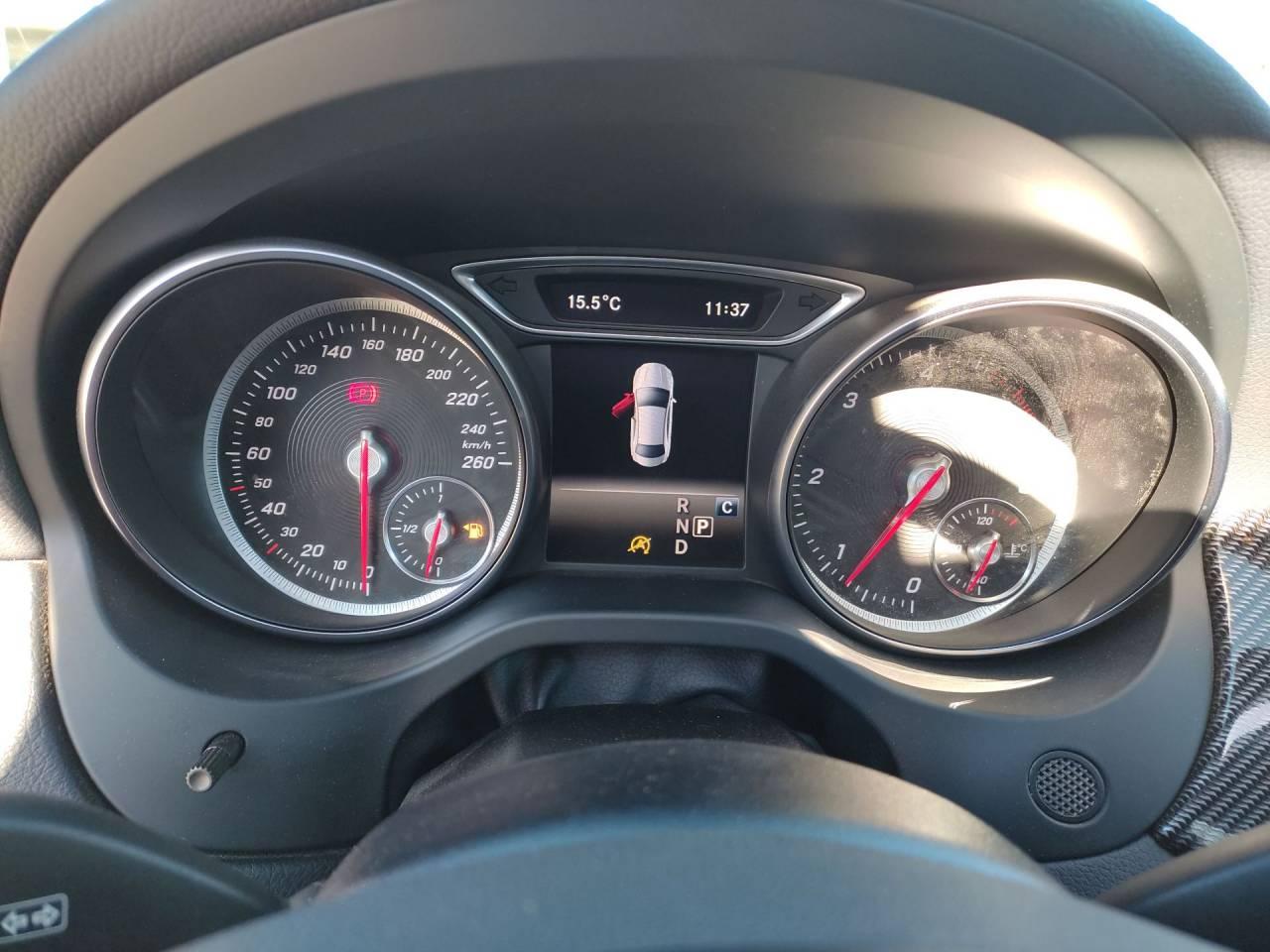 Déverrouillage Manuel Frein A Main C4 Picasso MERCEDES CLA 220 D 7G-DCT STARLIGHT EDITION DIESEL DE 2019 AVEC 24976 KM À  LIMOGES (87280) | SPOTICAR
