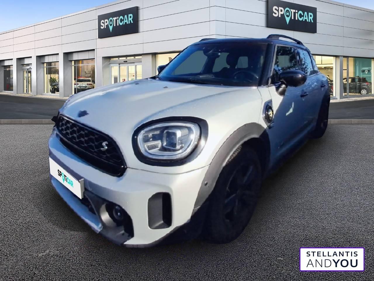 MINI MINI MINI Occasion WHITE SILVER METALLIC Essence / Courant électrique 2022