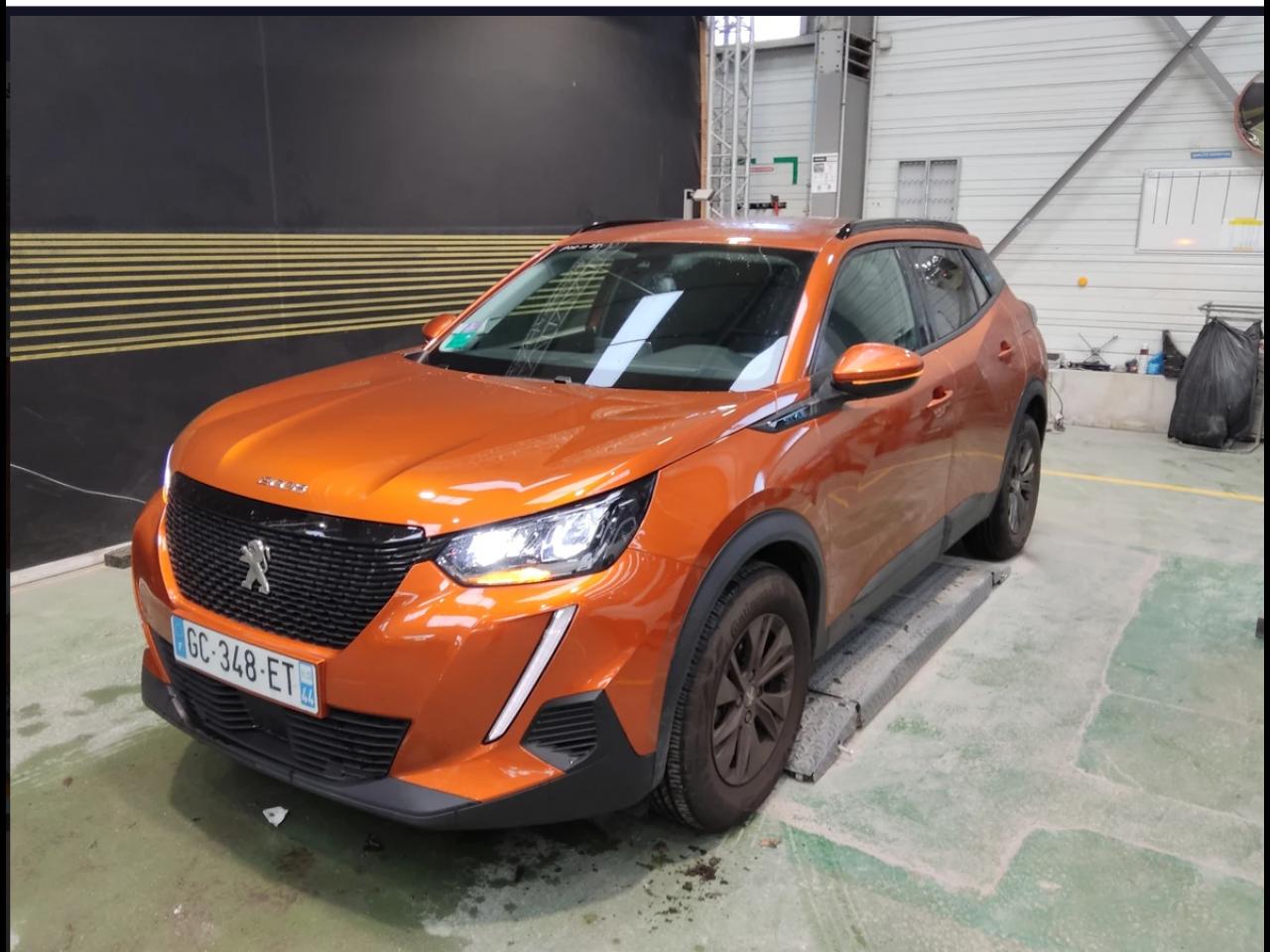 PEUGEOT PEUGEOT 2008 Occasion Orange Essence sans plomb 2021
