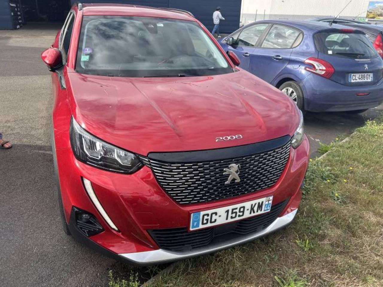 PEUGEOT PEUGEOT 2008 Occasion Rouge Essence sans plomb 2021