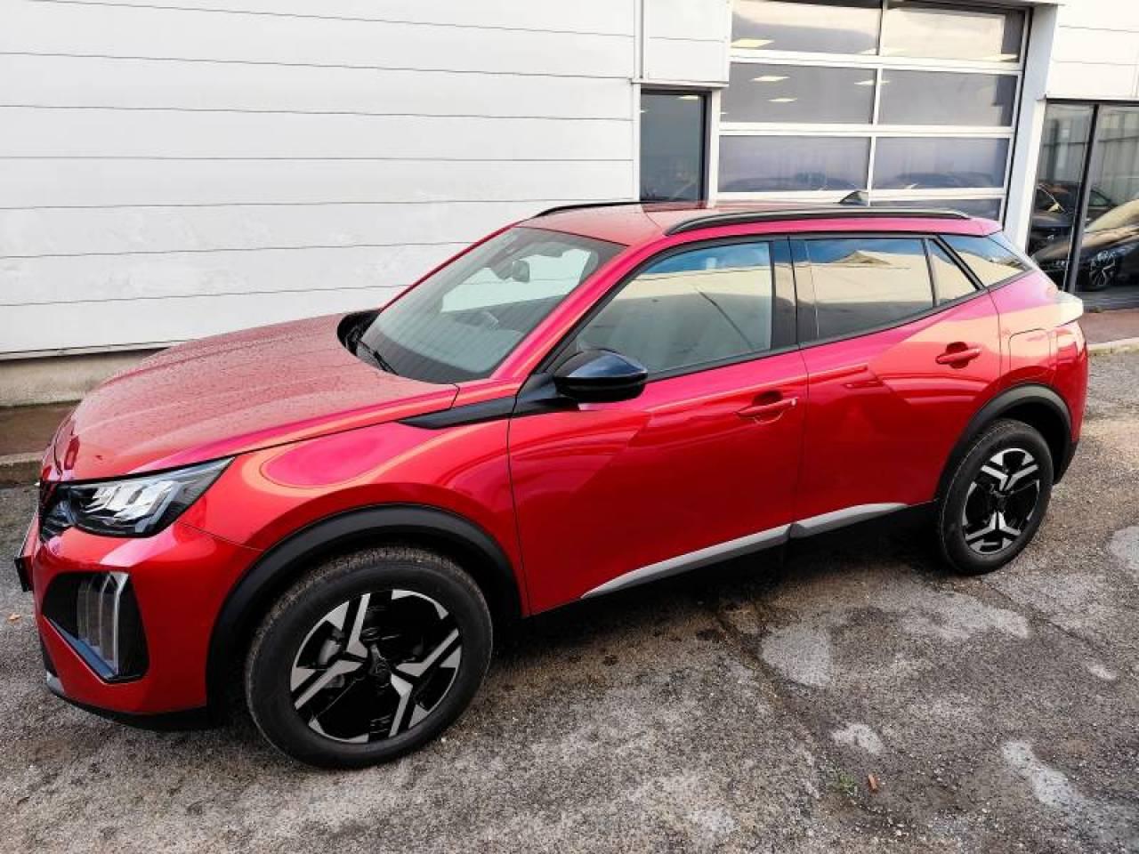 PEUGEOT PEUGEOT 2008 Occasion Rouge Essence sans plomb 2024