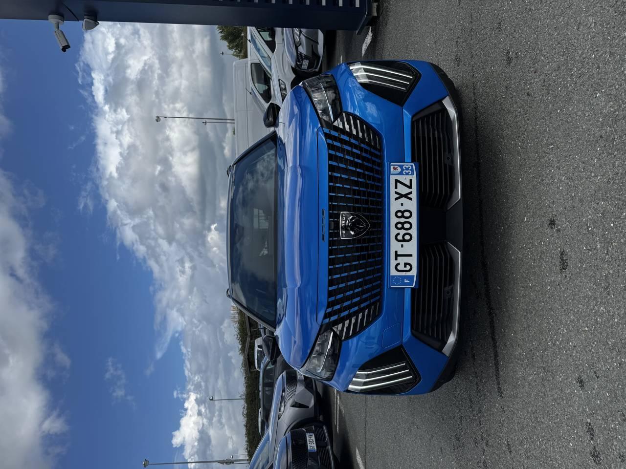 PEUGEOT PEUGEOT 2008 Occasion Bleu Courant électrique 2024