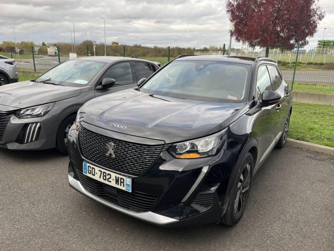 PEUGEOT PEUGEOT 2008 Occasion Noir Essence sans plomb 2021