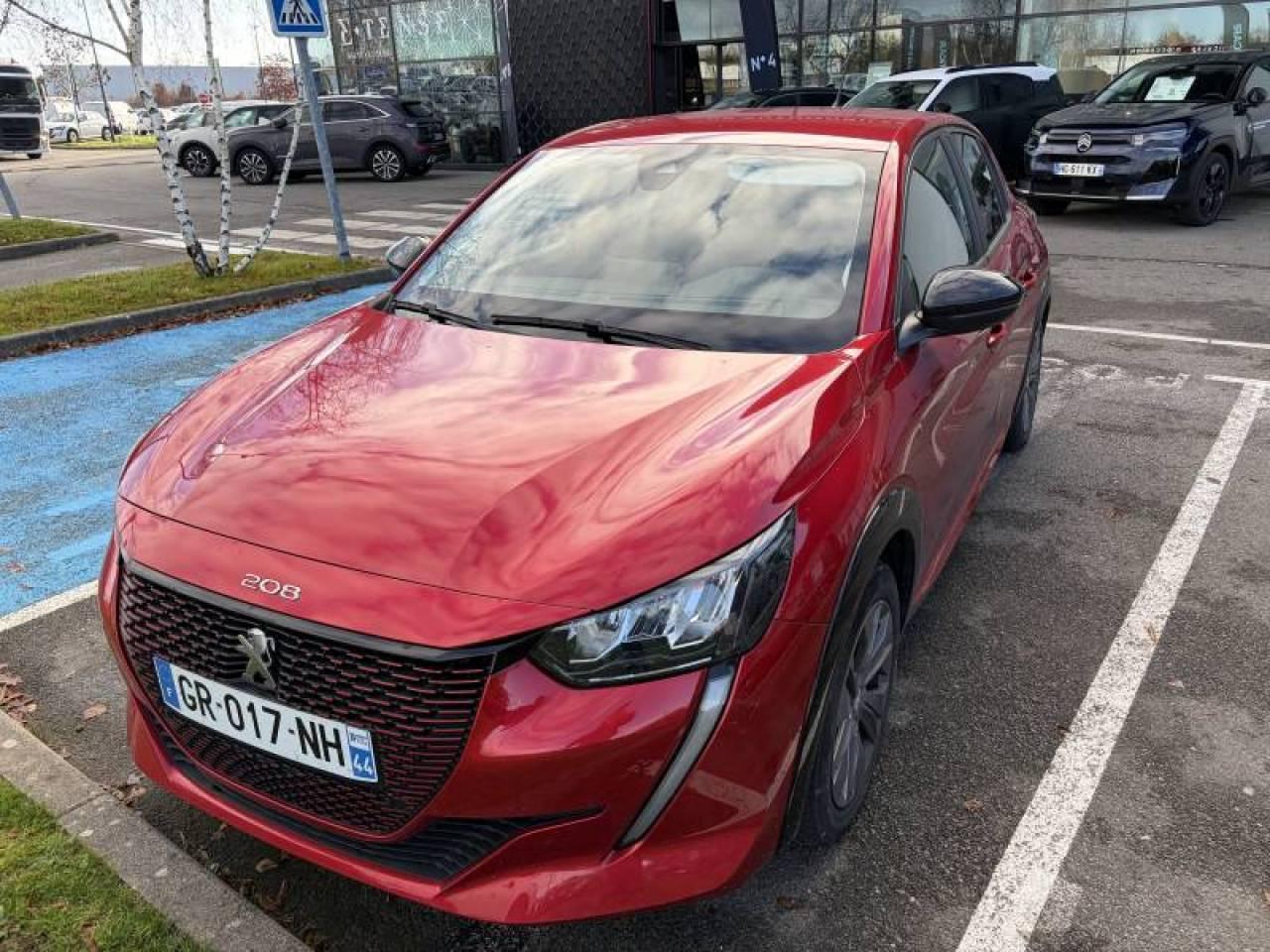 PEUGEOT PEUGEOT 208 Occasion Rouge Courant électrique 2023