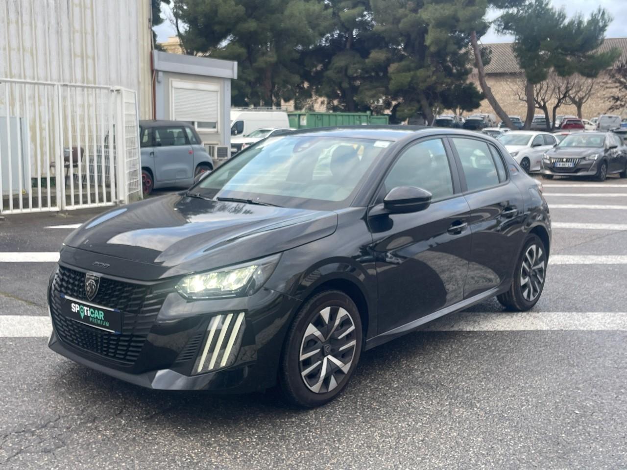 PEUGEOT PEUGEOT 208 Occasion Gris Essence sans plomb 2025
