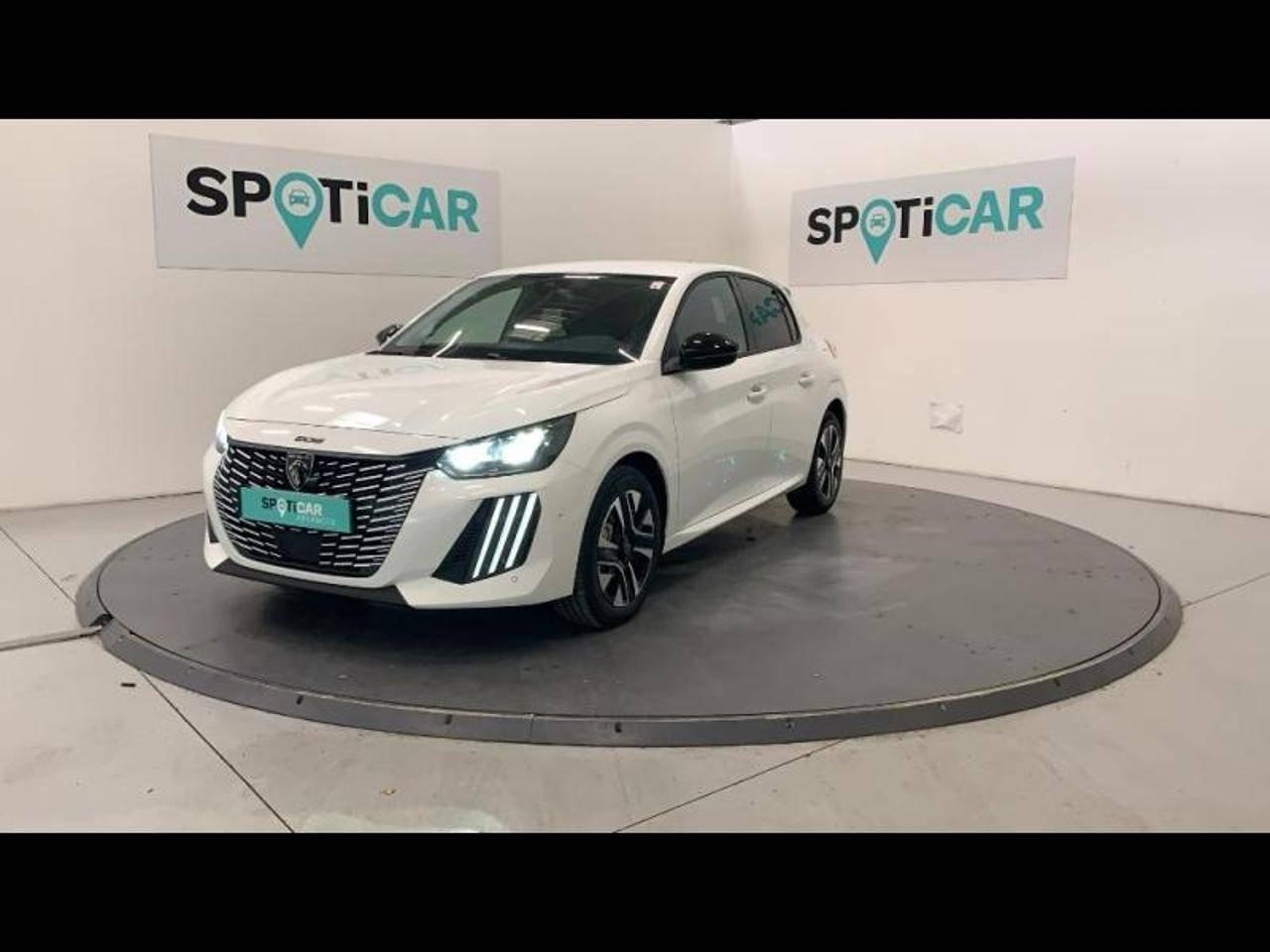 PEUGEOT PEUGEOT 208 Occasion Blanc Essence sans plomb 2025