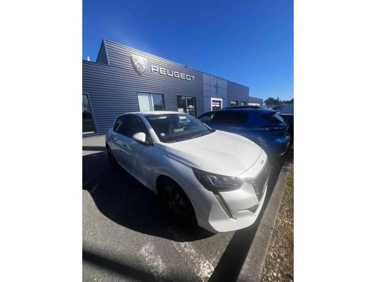 PEUGEOT PEUGEOT 208 Occasion Blanc Essence sans plomb 2021