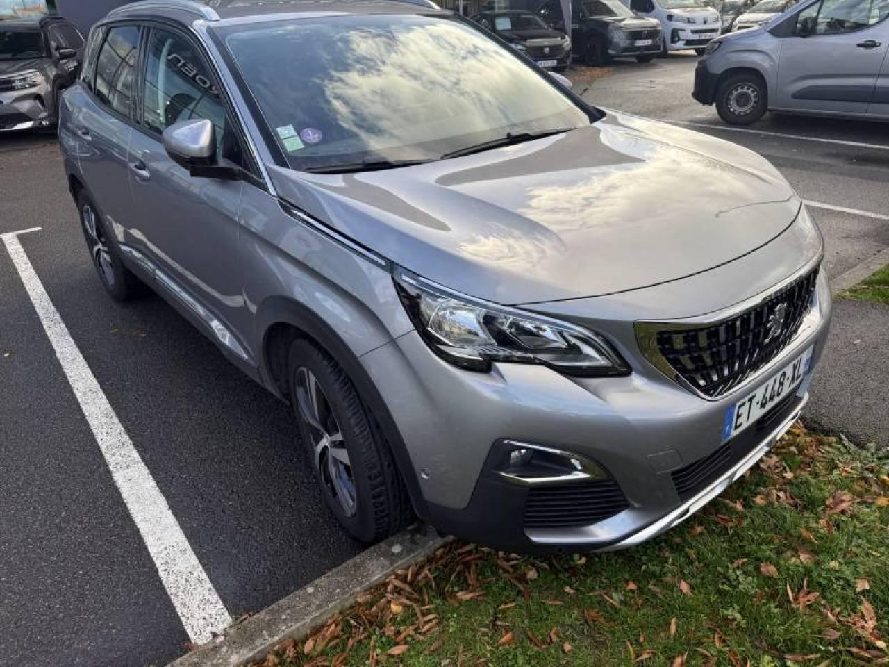 PEUGEOT PEUGEOT 3008 Occasion Gris Essence sans plomb 2018