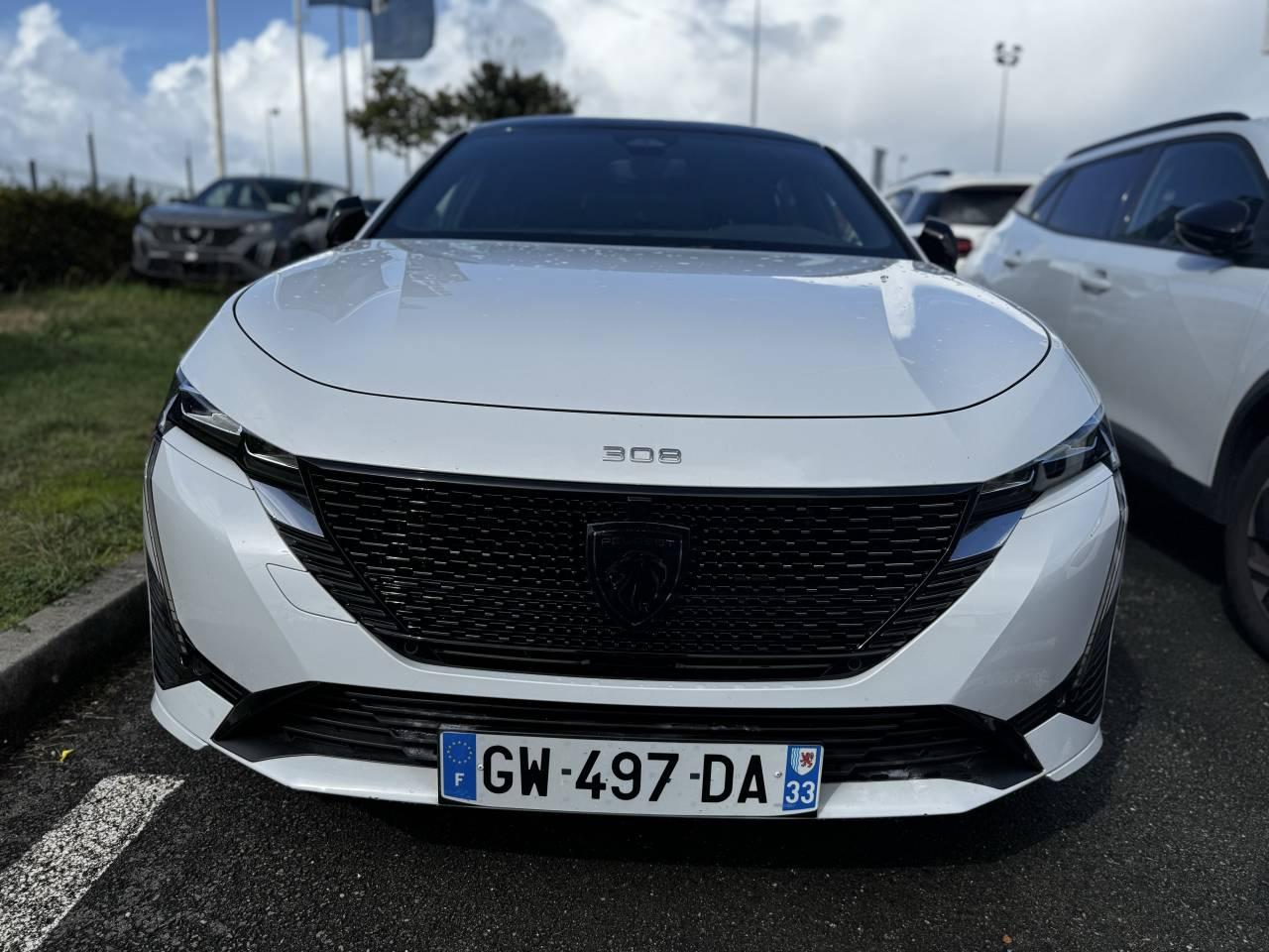 PEUGEOT PEUGEOT 308 Occasion Blanc Essence / Courant électrique 2024