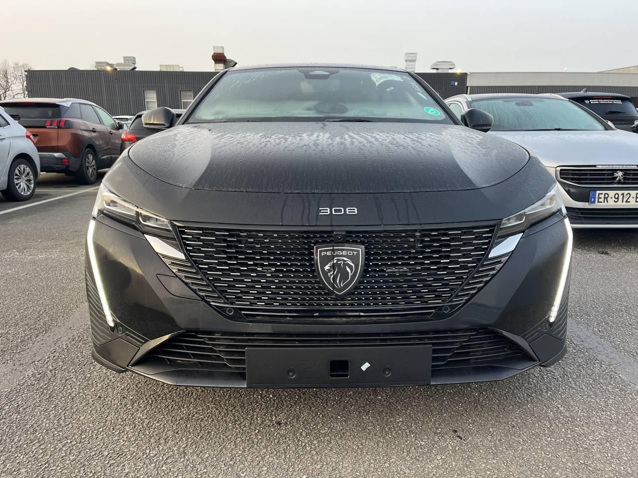 PEUGEOT PEUGEOT 308 Occasion Noir Essence / Courant électrique 2025