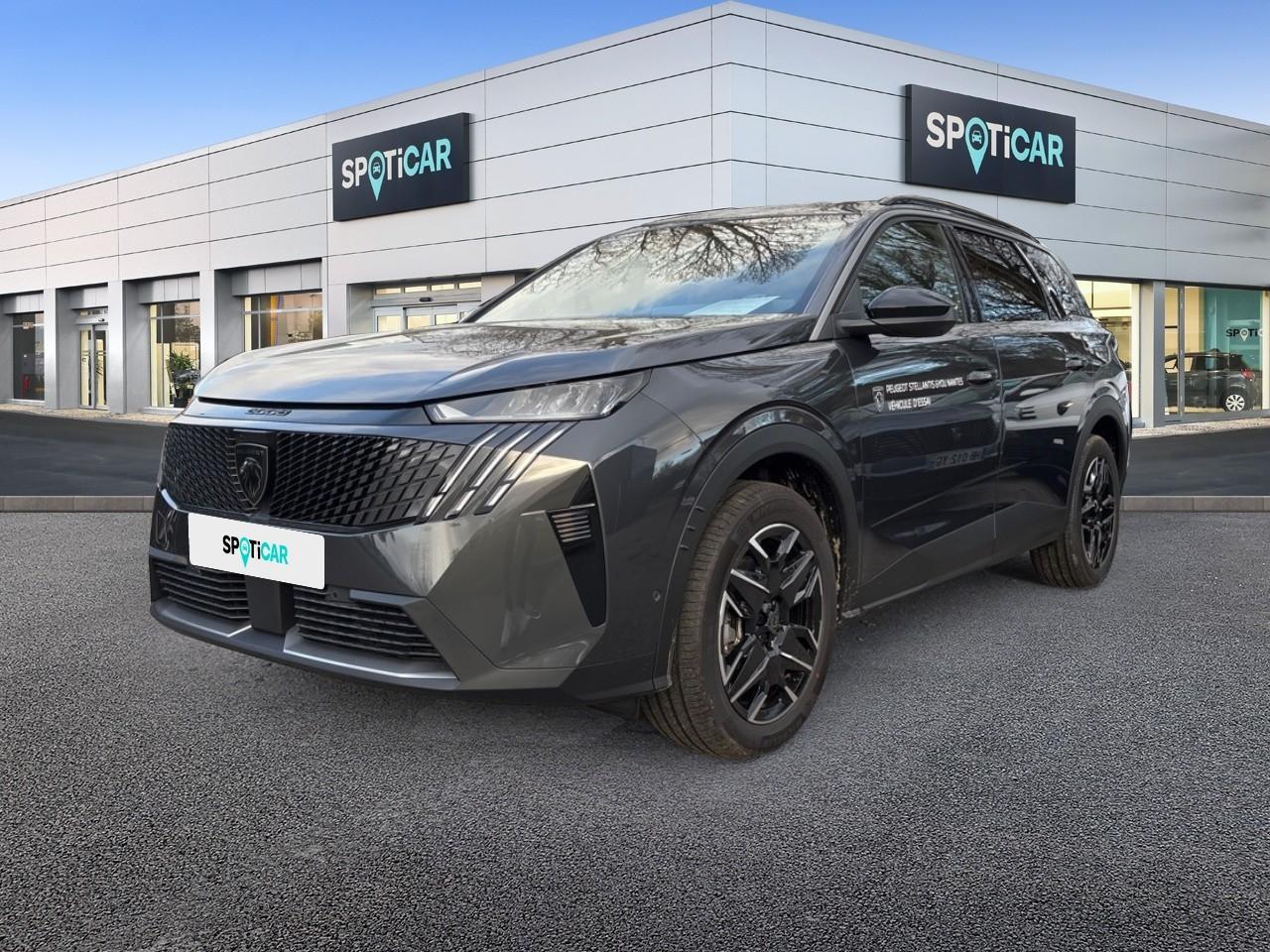 PEUGEOT PEUGEOT 5008 Occasion Gris Essence sans plomb 2025