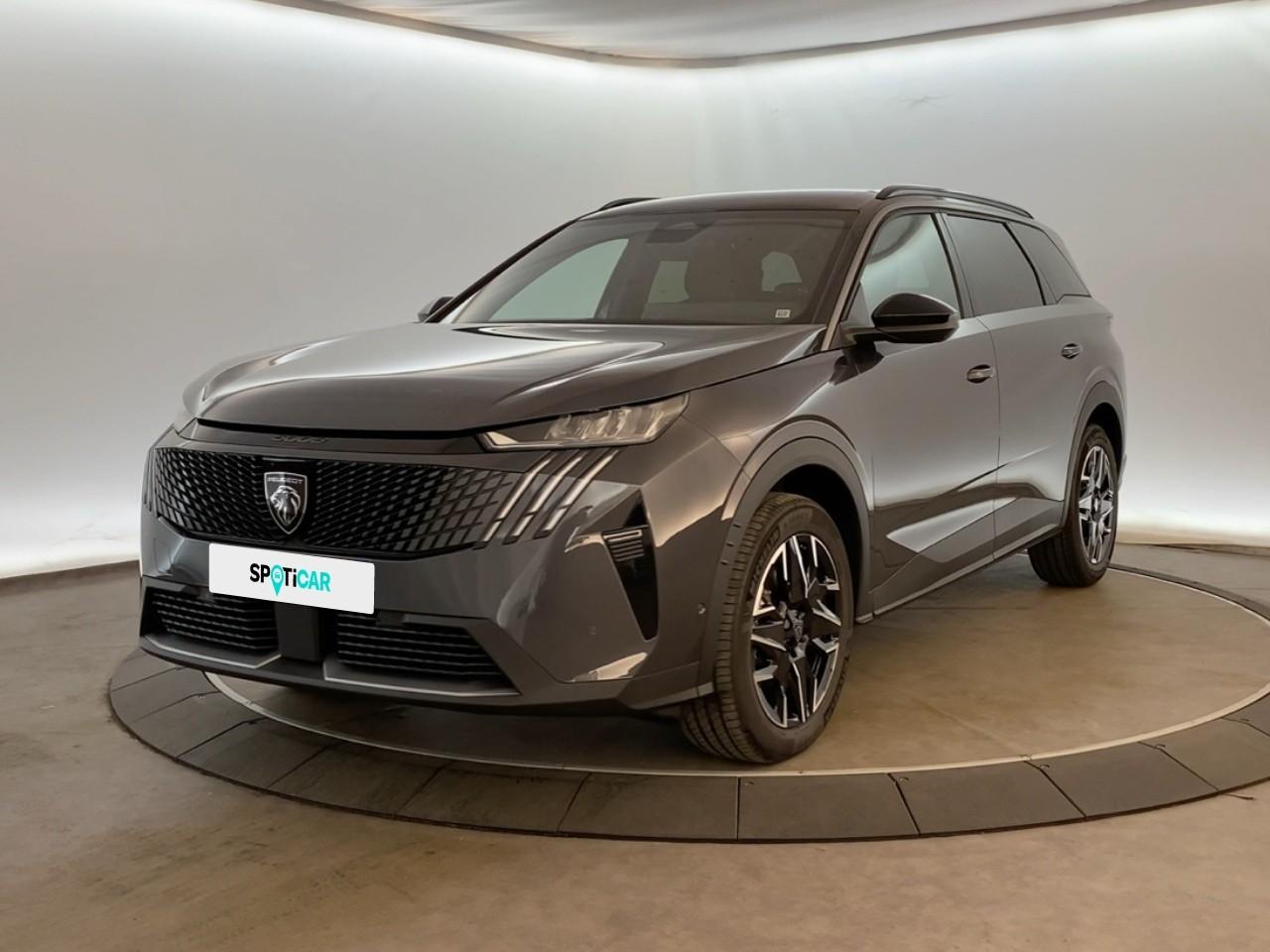 PEUGEOT PEUGEOT 5008 Occasion Gris Essence sans plomb 2025