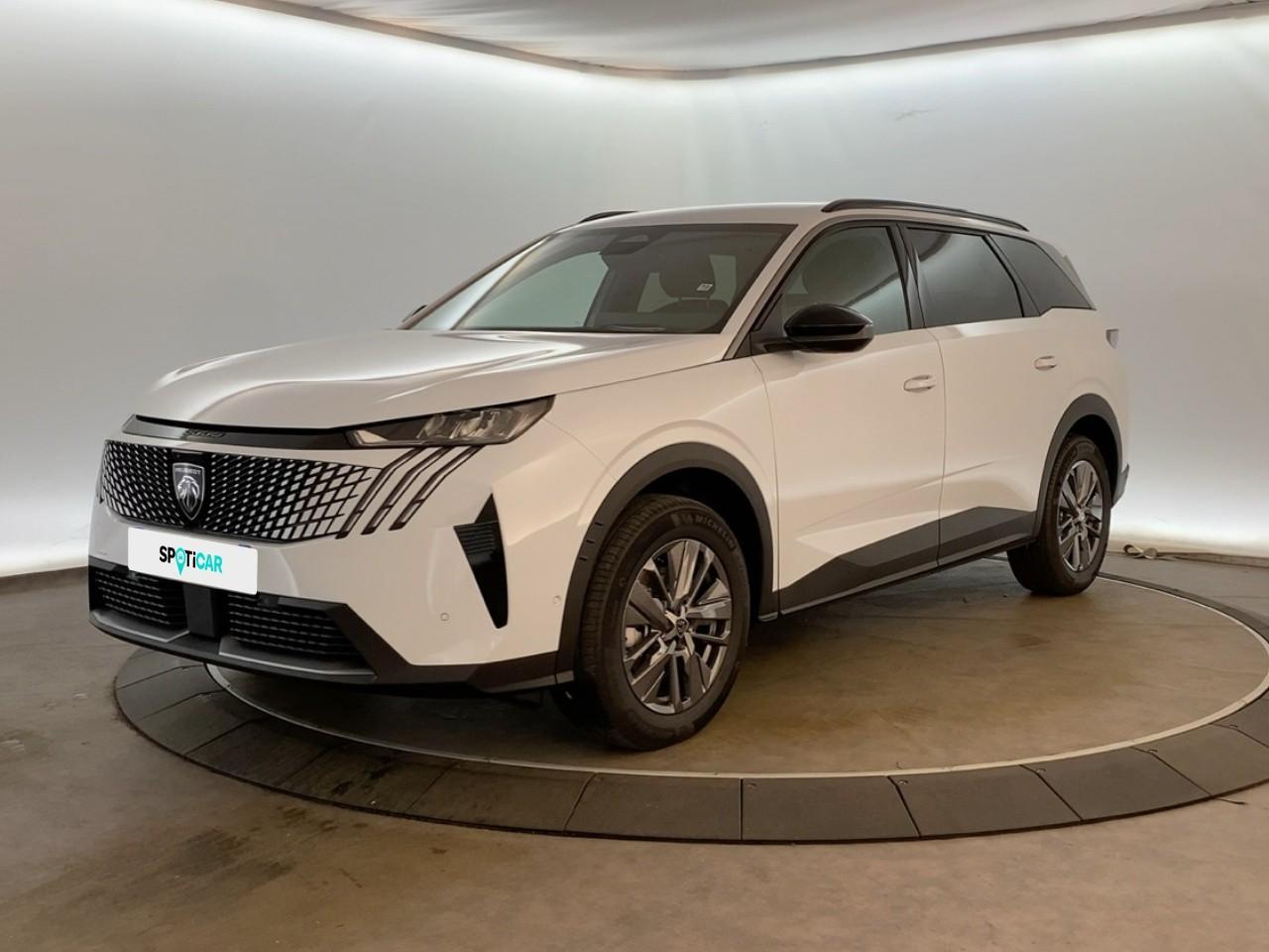 PEUGEOT PEUGEOT 5008 Occasion Blanc Essence sans plomb 2025