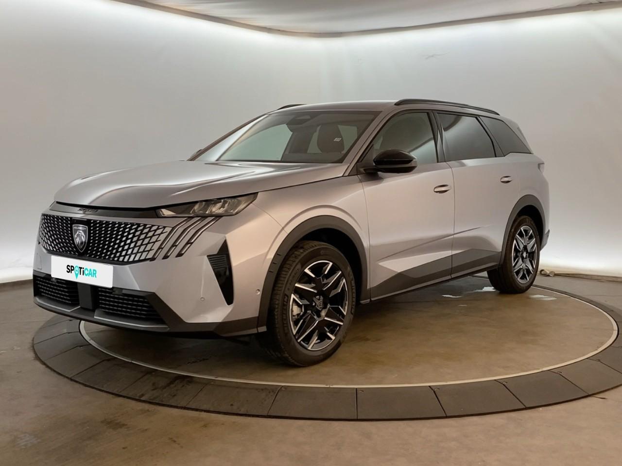 PEUGEOT PEUGEOT 5008 Occasion Gris Essence sans plomb 2025