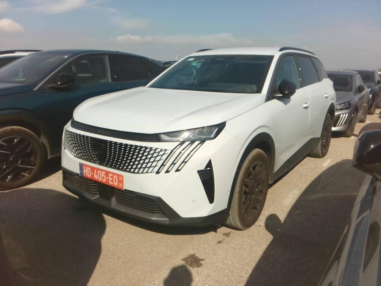 PEUGEOT PEUGEOT 5008 Occasion Blanc Essence sans plomb 2025