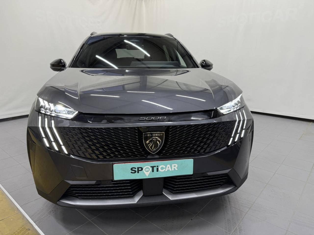 PEUGEOT PEUGEOT 5008 Occasion Gris Essence sans plomb 2024
