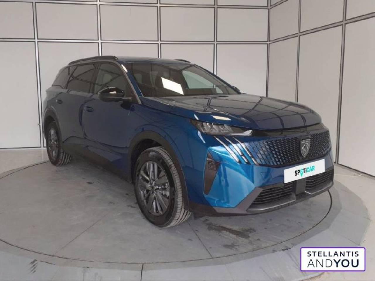 PEUGEOT PEUGEOT 5008 Occasion Bleu Essence sans plomb 2025