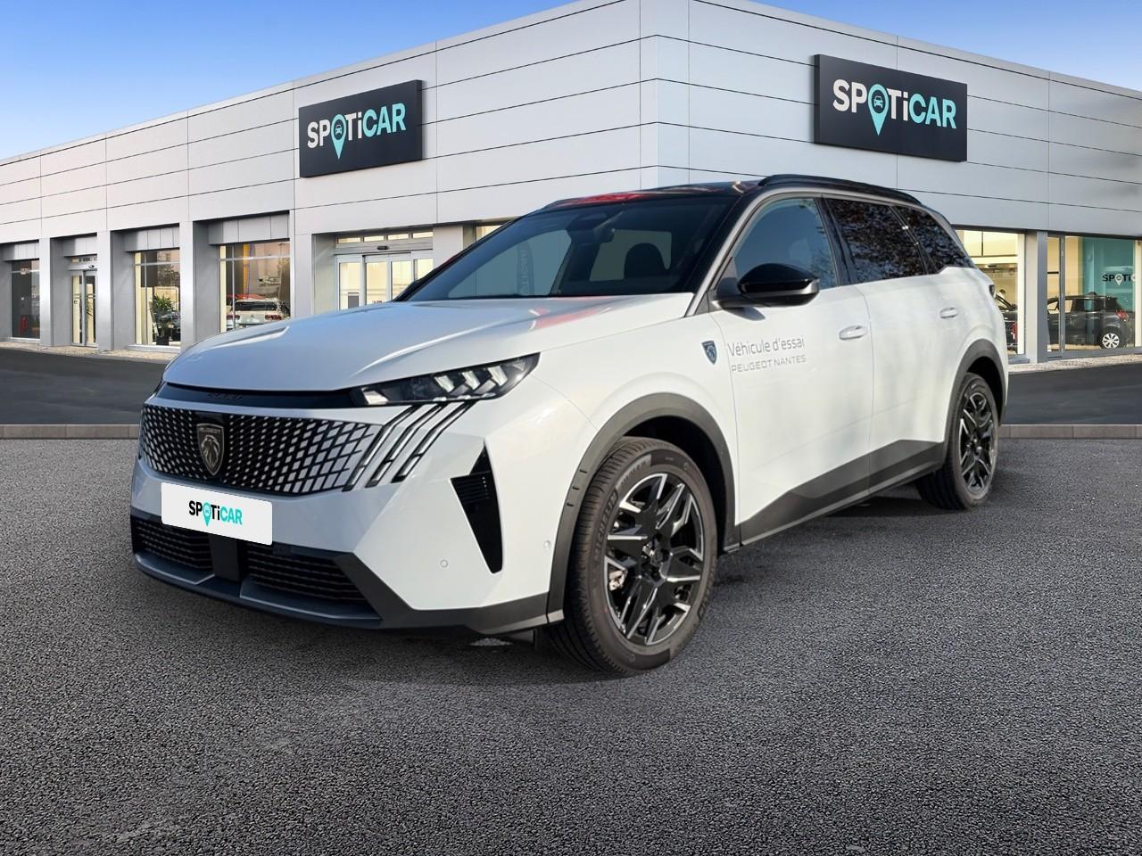 PEUGEOT PEUGEOT 5008 Occasion Blanc Essence sans plomb 2026