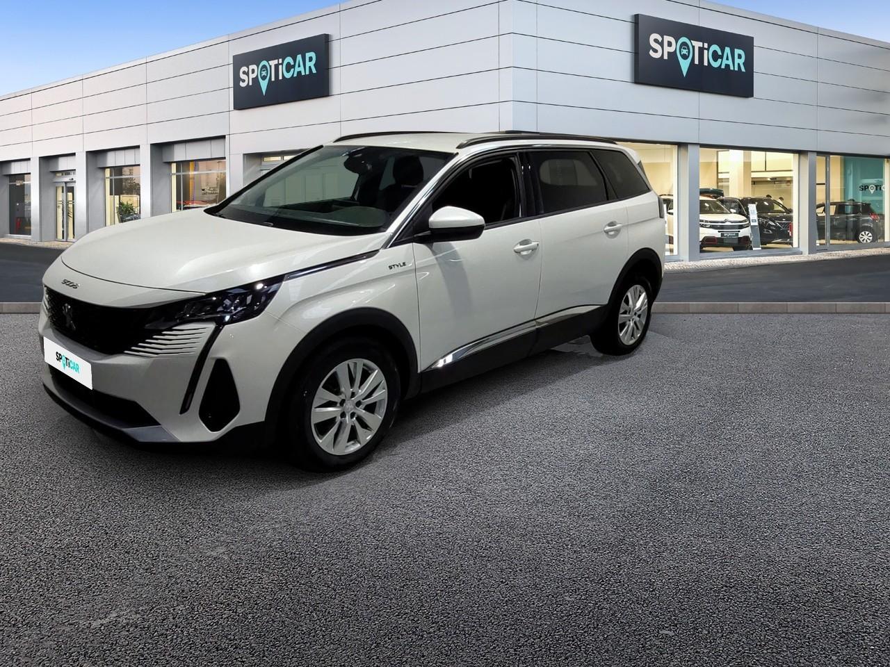 PEUGEOT PEUGEOT 5008 Occasion Blanc Essence sans plomb 2021