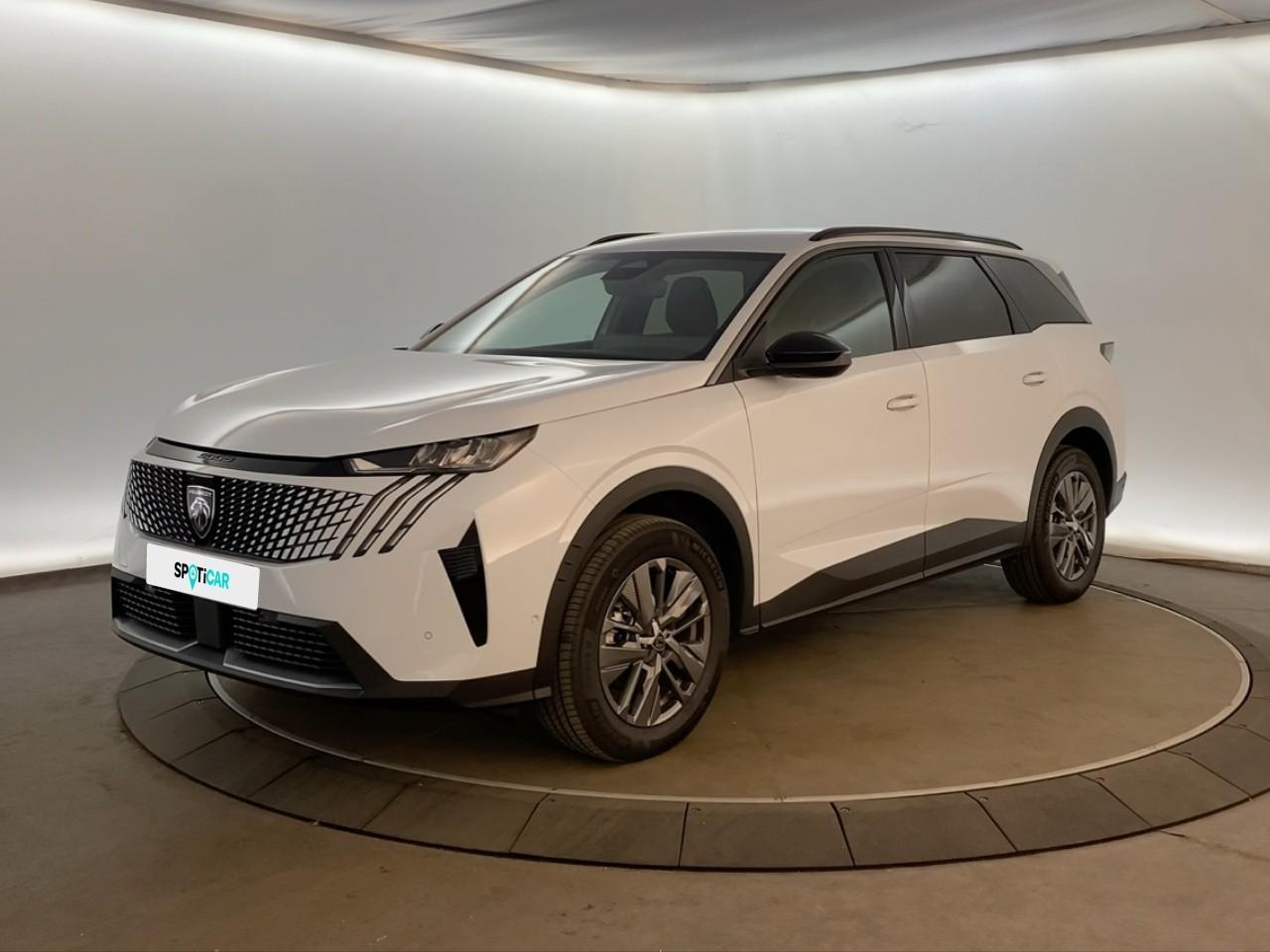 PEUGEOT PEUGEOT 5008 Occasion Blanc Essence sans plomb 2025