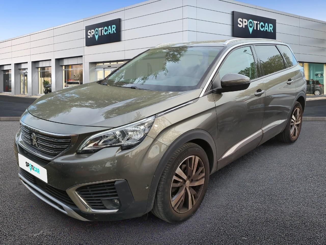 PEUGEOT PEUGEOT 5008 Occasion Gris Essence sans plomb 2020