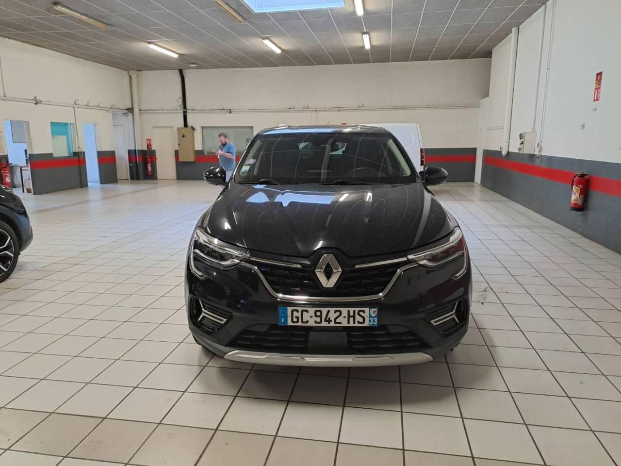 RENAULT RENAULT ARKANA Occasion Noir Essence sans plomb 2021