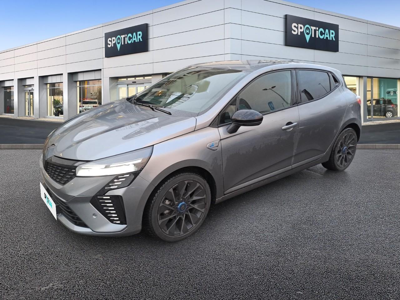 RENAULT RENAULT CLIO Occasion Gris Essence sans plomb 2025