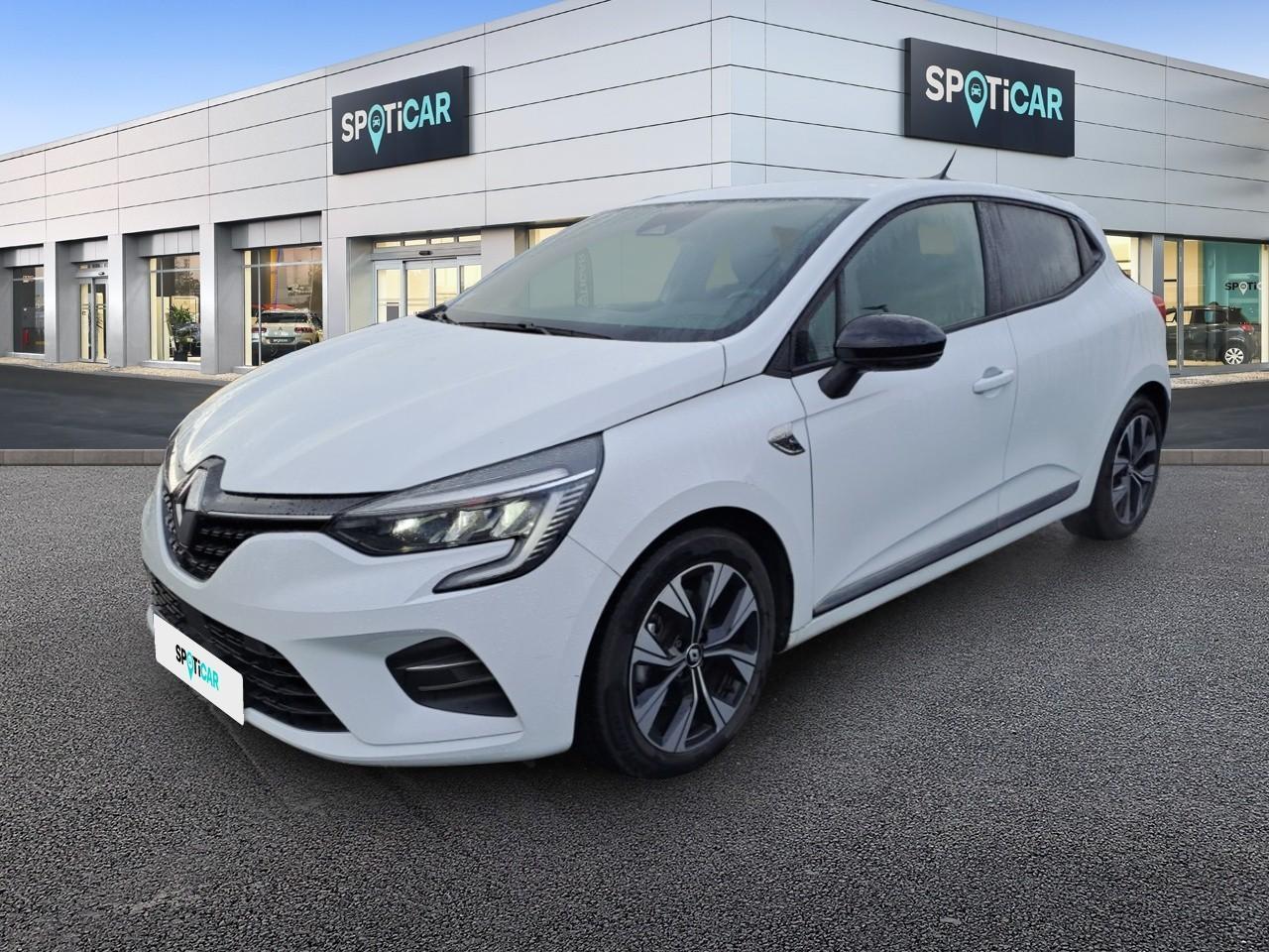 RENAULT RENAULT CLIO Occasion Blanc Essence / Courant électrique 2022