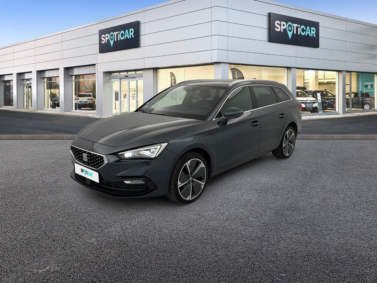 SEAT SEAT LEON Occasion Gris Essence / Courant électrique 2020