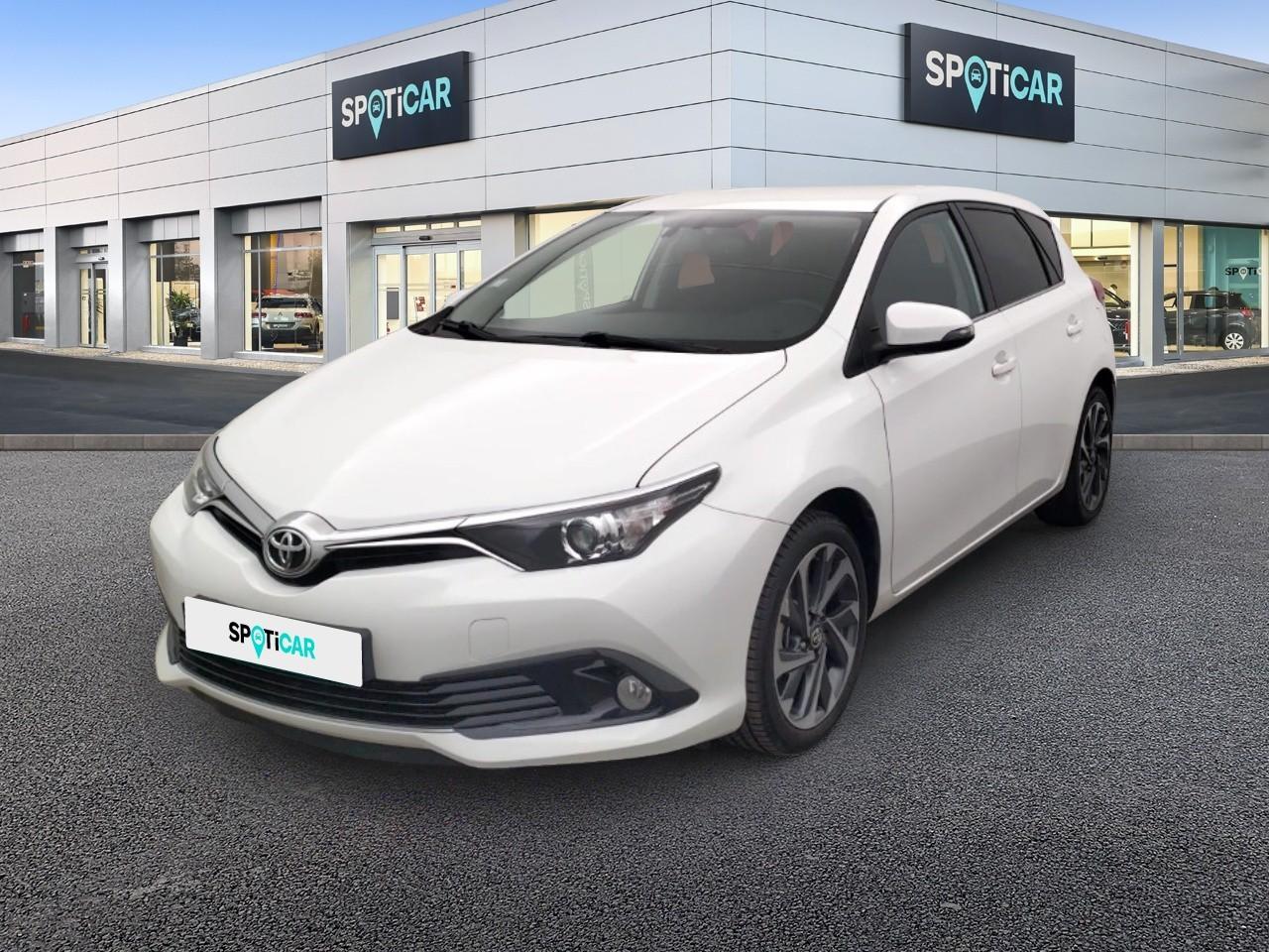 TOYOTA TOYOTA AURIS Occasion Blanc Essence sans plomb 2018