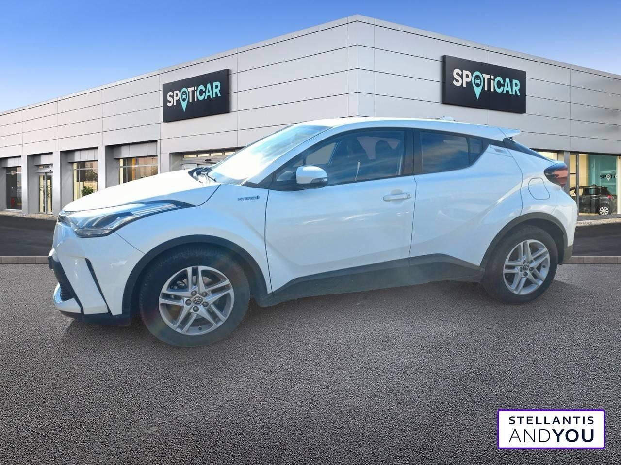 TOYOTA TOYOTA C-HR Occasion Blanc Essence / Courant électrique 2021