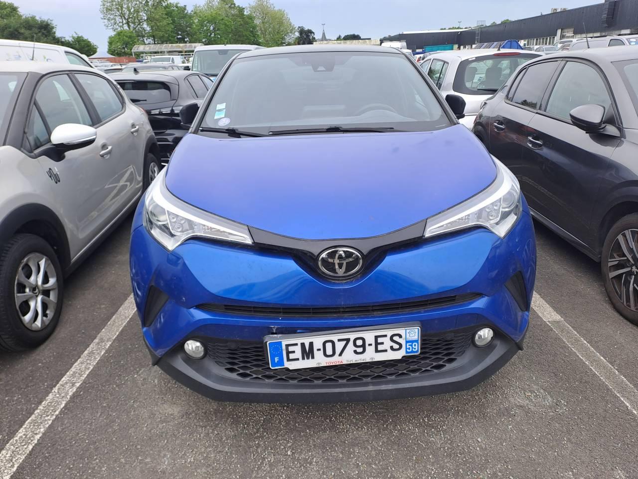 TOYOTA TOYOTA C-HR Occasion Bleu Essence sans plomb 2017