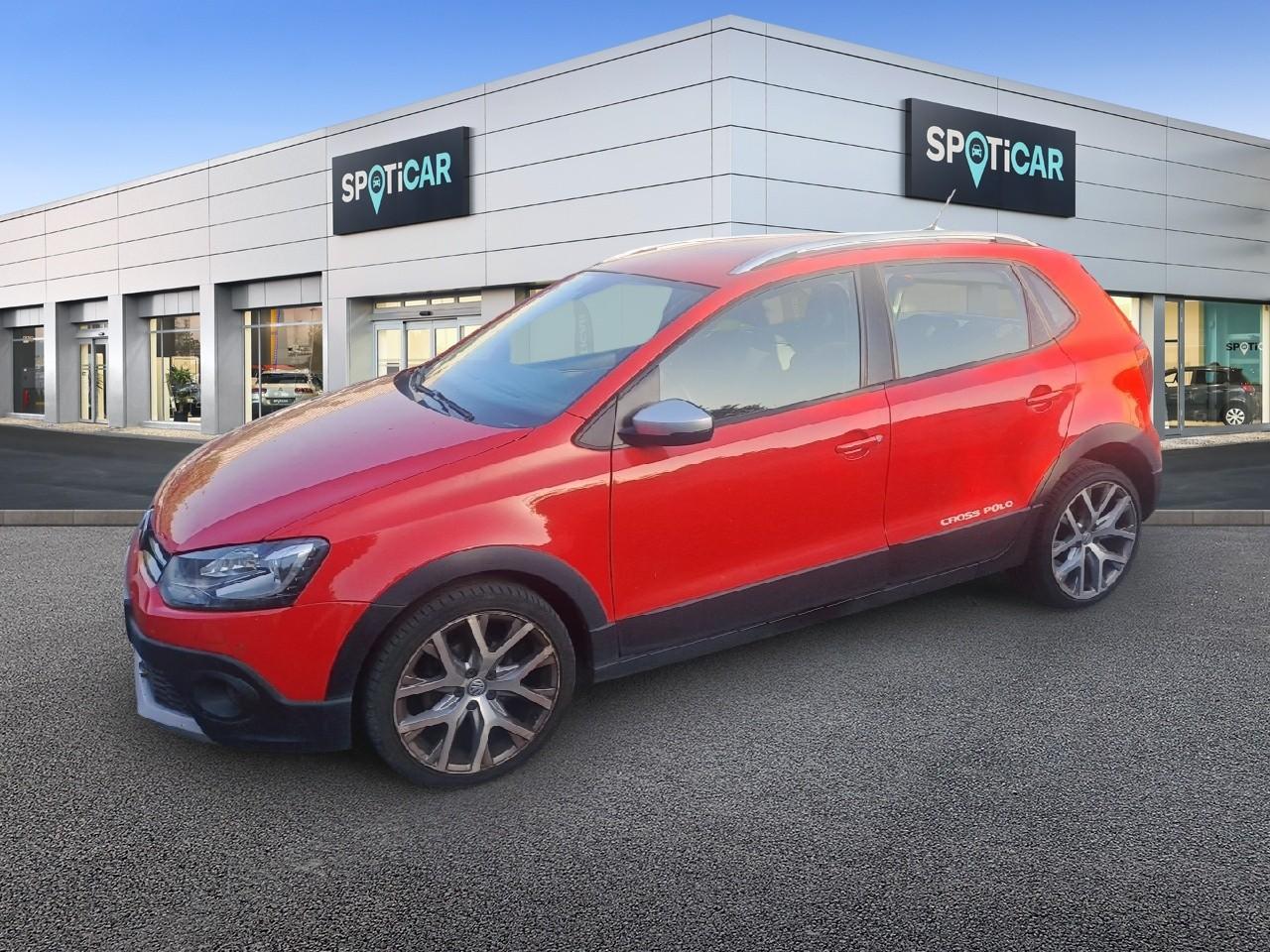 VOLKSWAGEN VOLKSWAGEN POLO Occasion Rouge Essence sans plomb 2015