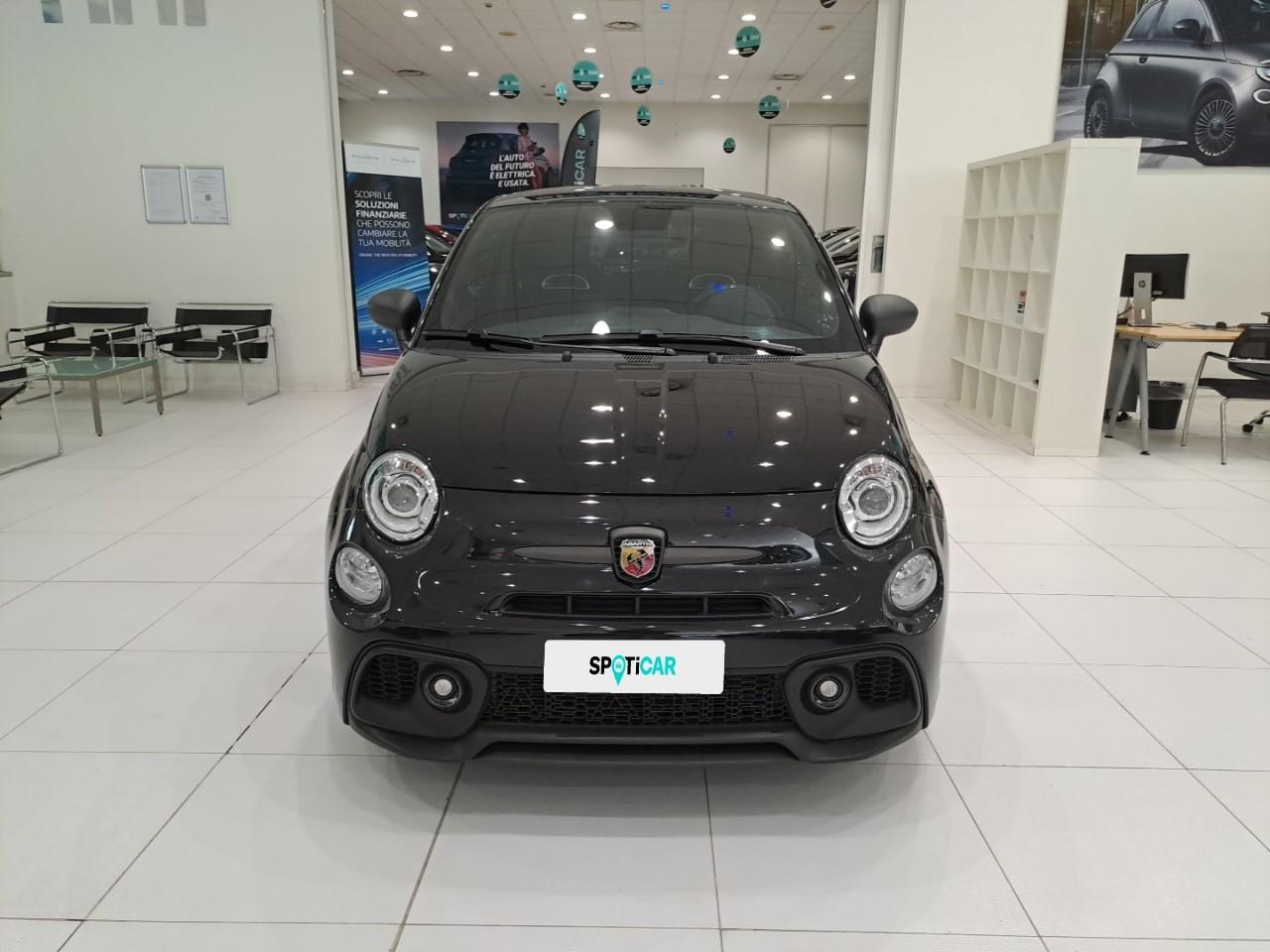 Abarth Abarth 500 usata, con assistenza alla frenata di emergenza