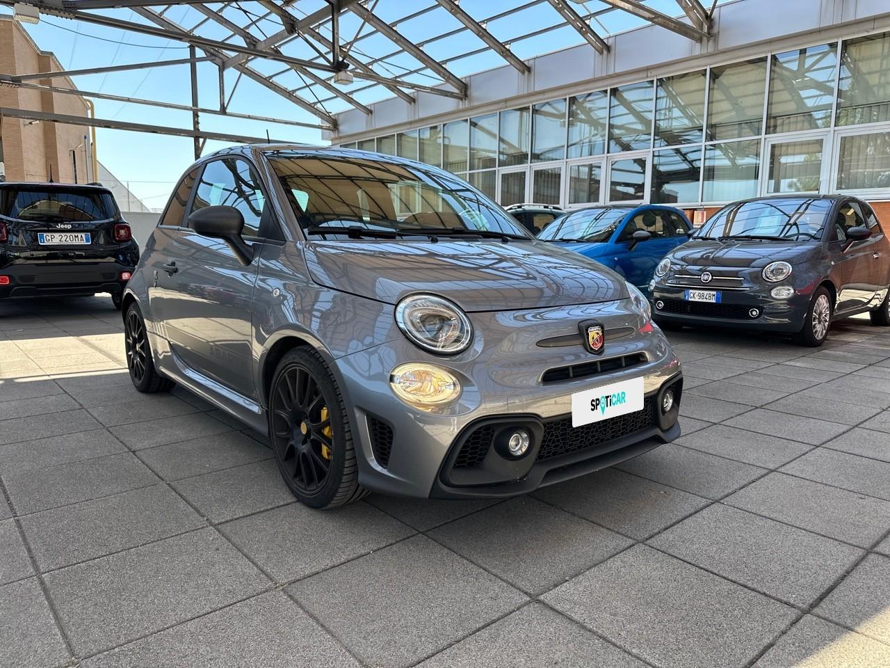 Abarth Abarth 500 usata, con check stato di salute 15.000, 9.321 e 12