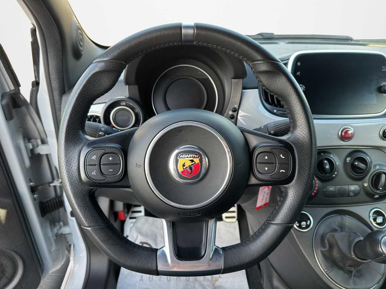 Abarth Abarth 500 usata, con Caricabatterie di bordo da 11 kW