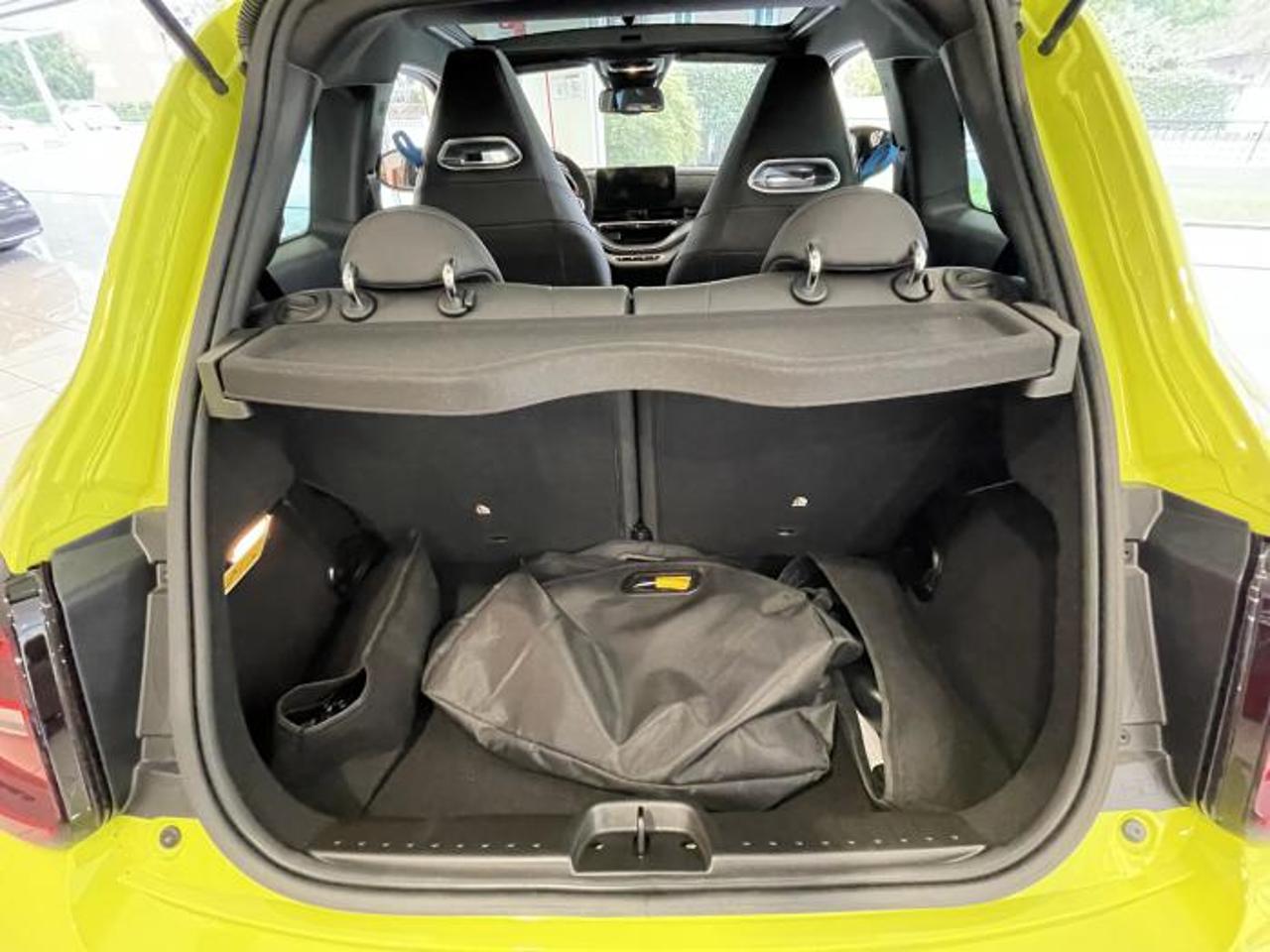 Abarth Abarth 500 usata, con Caricabatterie di bordo da 7,4 kW